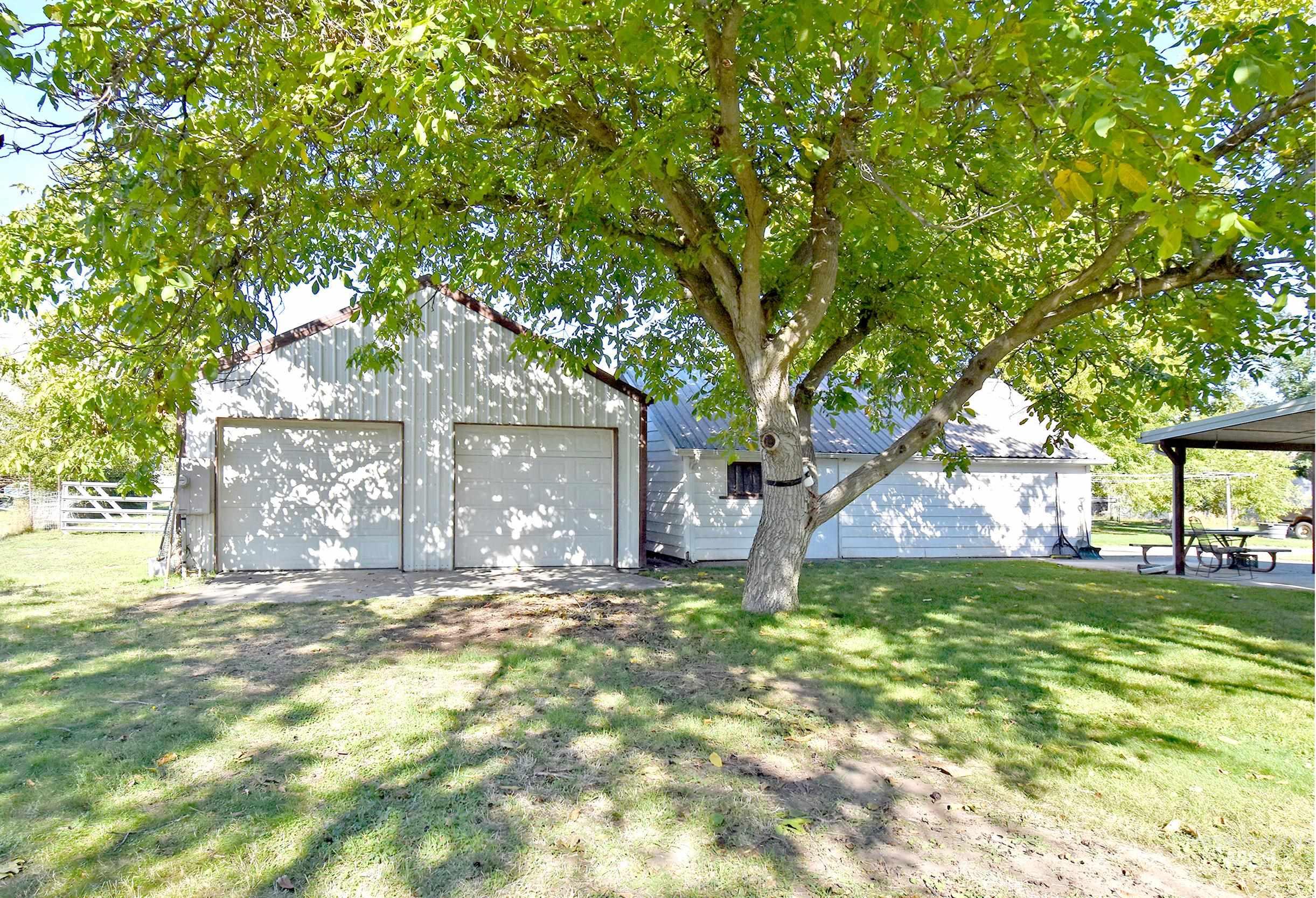 1374 Sycamore Street, Clarkston, Washington 99403, 2 Bedrooms, 1 Bathroom, Residential For Sale, Price $359,000, 99003992