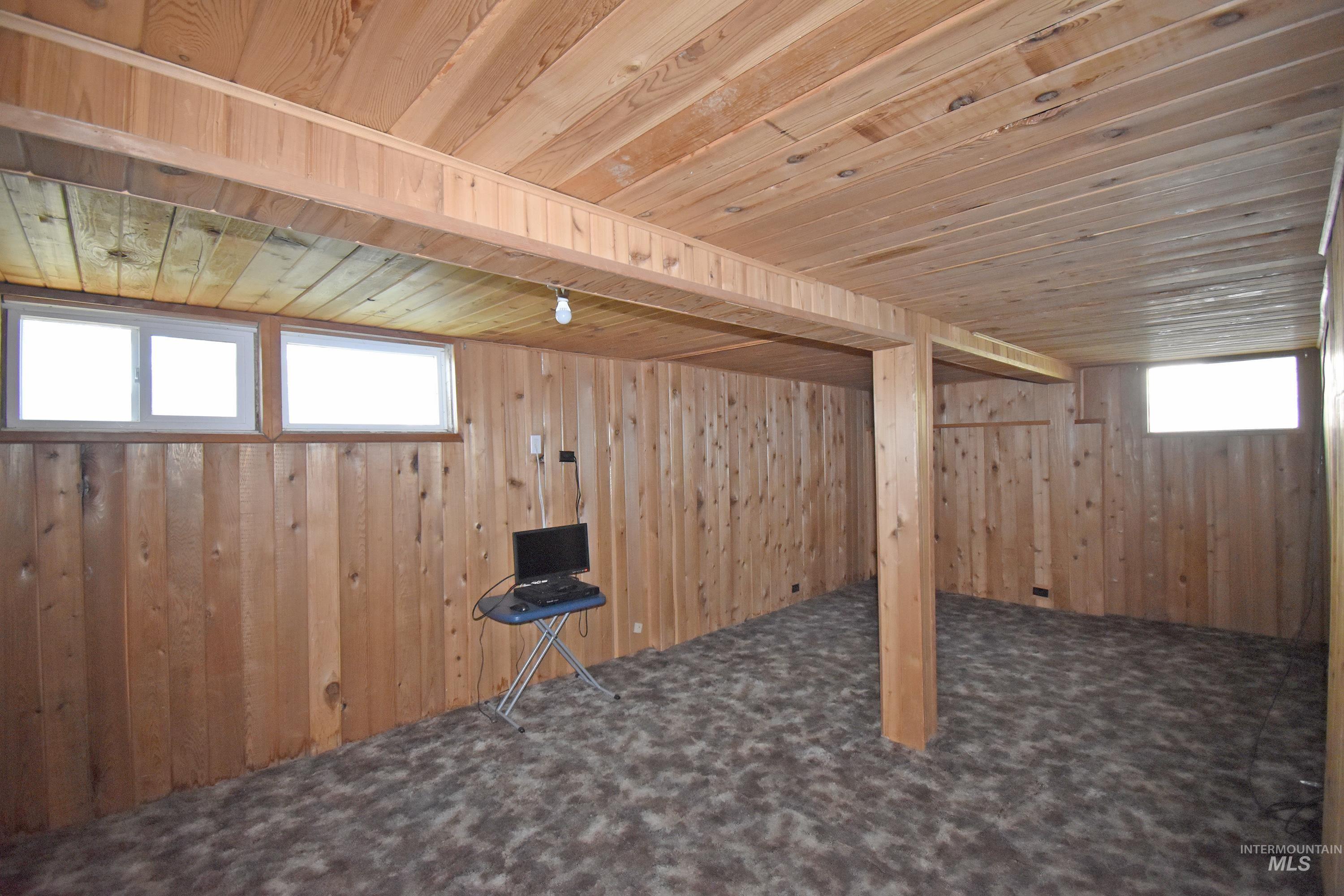 1374 Sycamore Street, Clarkston, Washington 99403, 2 Bedrooms, 1 Bathroom, Residential For Sale, Price $359,000,MLS 99003992