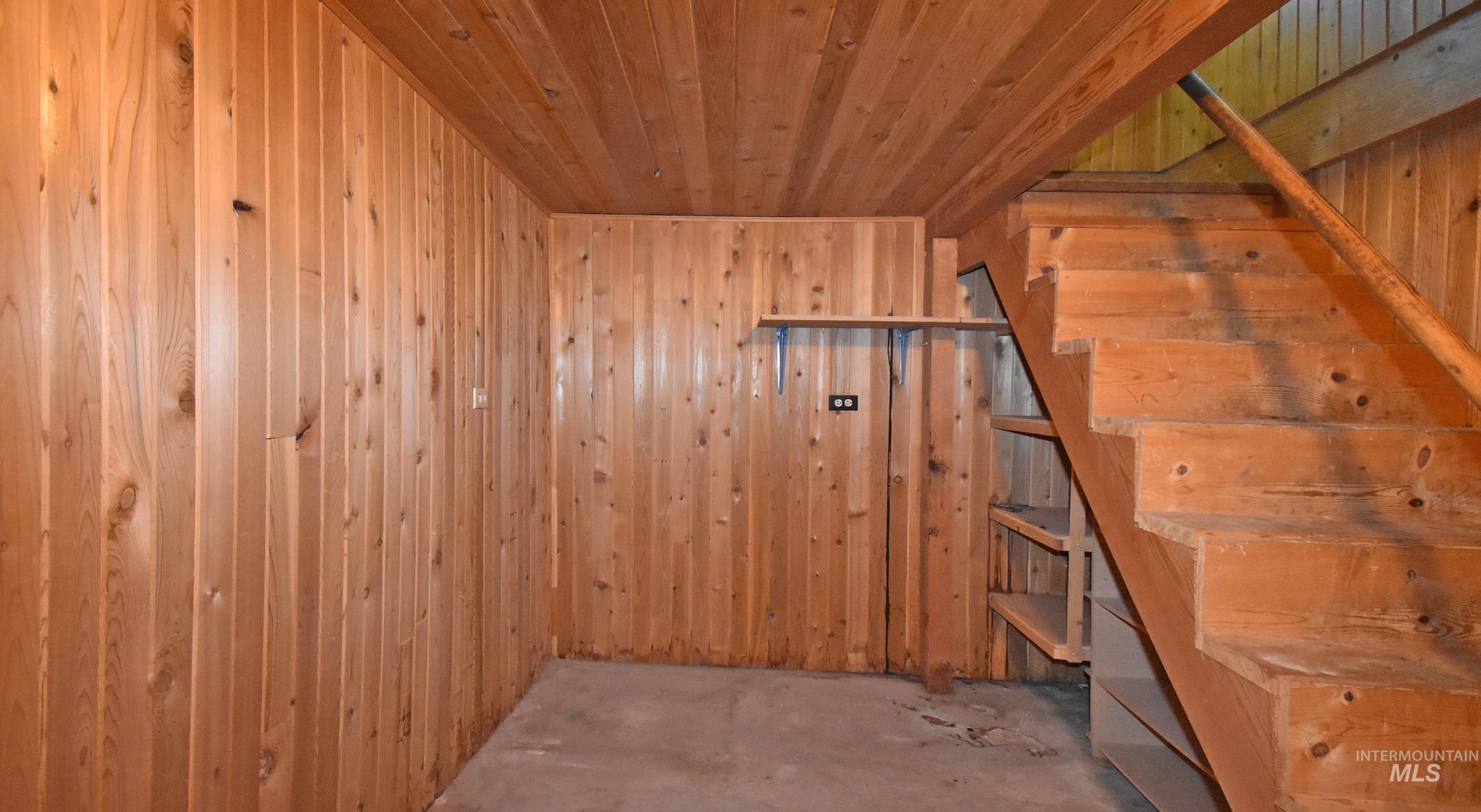 1374 Sycamore Street, Clarkston, Washington 99403, 2 Bedrooms, 1 Bathroom, Residential For Sale, Price $359,000, 99003992