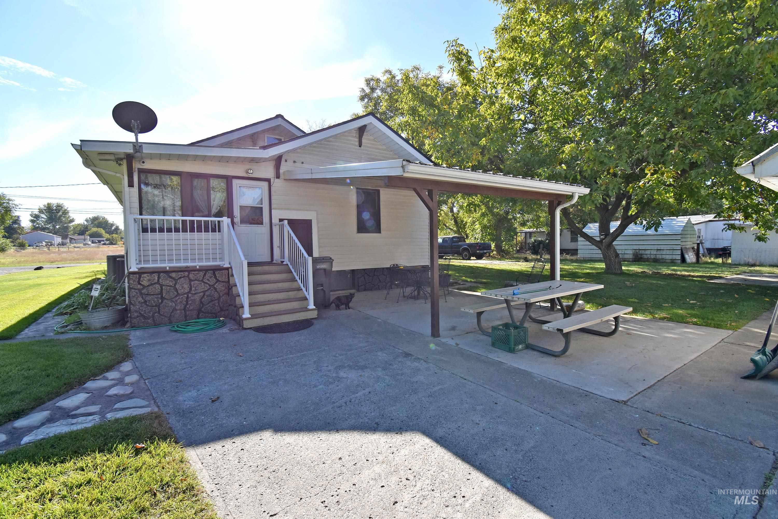 1374 Sycamore Street, Clarkston, Washington 99403, 2 Bedrooms, 1 Bathroom, Residential For Sale, Price $359,000, 99003992