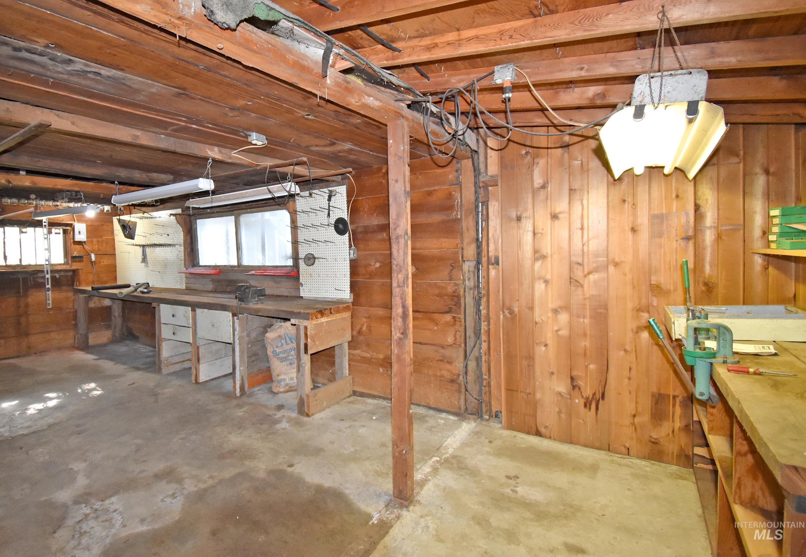 1374 Sycamore Street, Clarkston, Washington 99403, 2 Bedrooms, 1 Bathroom, Residential For Sale, Price $359,000,MLS 99003992