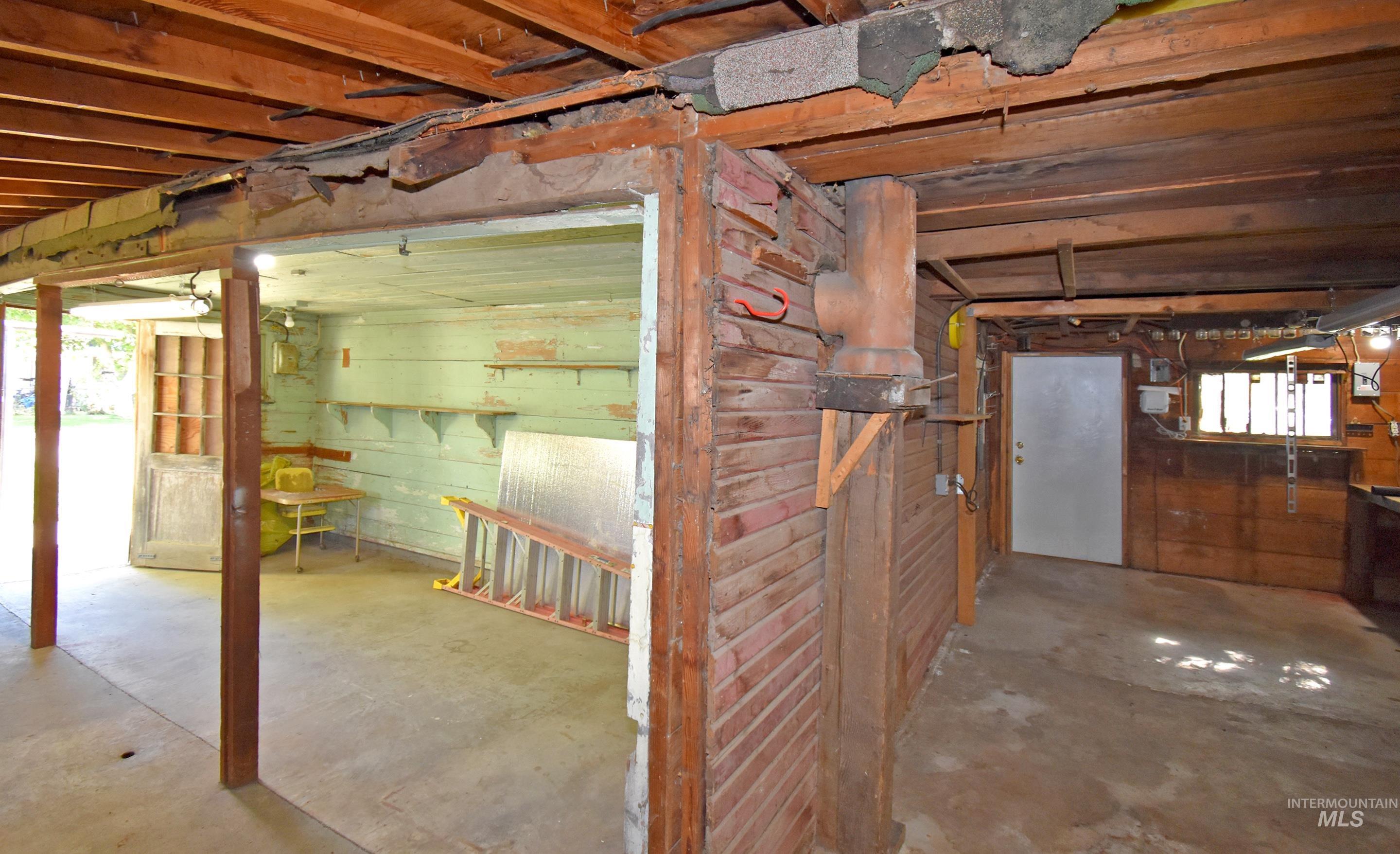 1374 Sycamore Street, Clarkston, Washington 99403, 2 Bedrooms, 1 Bathroom, Residential For Sale, Price $359,000,MLS 99003992