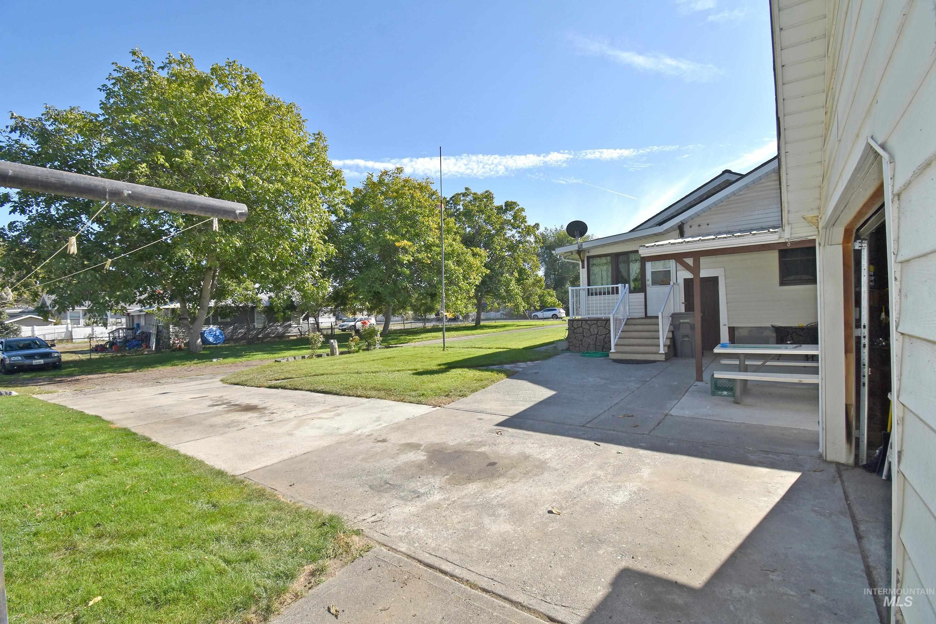 1374 Sycamore Street, Clarkston, Washington 99403, 2 Bedrooms, 1 Bathroom, Residential For Sale, Price $359,000, 99003992