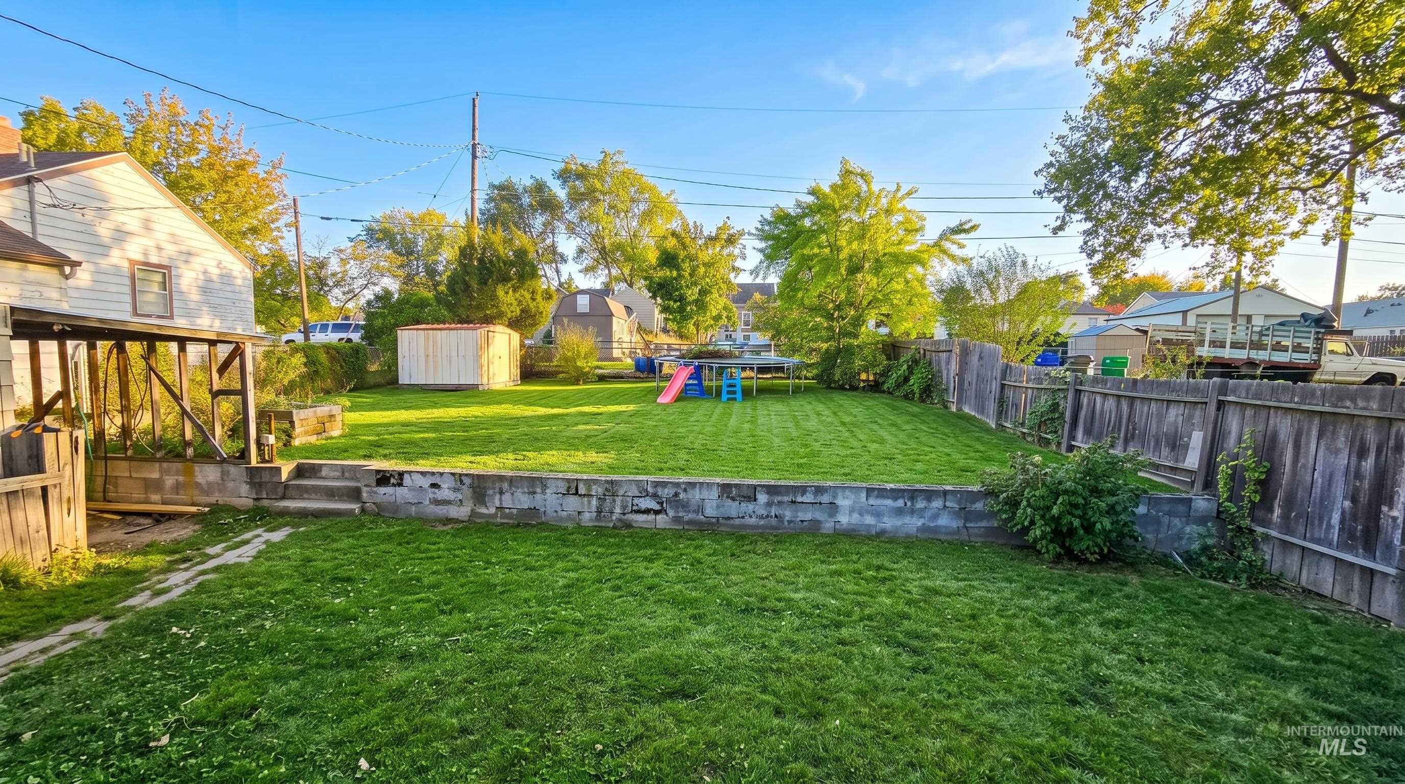 1618 13th, Lewiston, Idaho 83501, 4 Bedrooms, 1 Bathroom, Residential For Sale, Price $299,000, 99003993