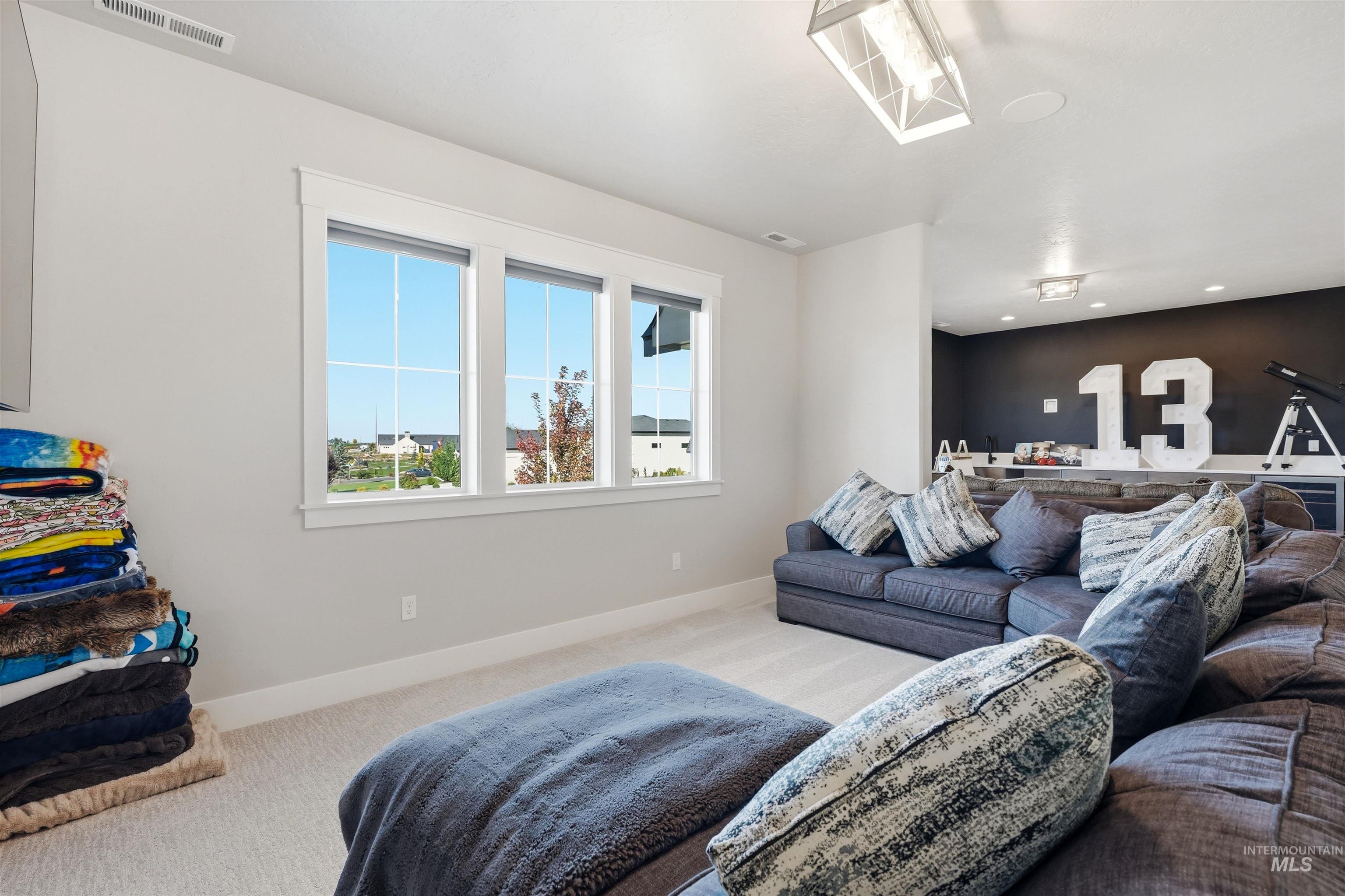 25272 Havard Oak Place, Caldwell, Idaho 83607, 4 Bedrooms, 4 Bathrooms, Residential For Sale, Price $1,550,000,MLS 99003994