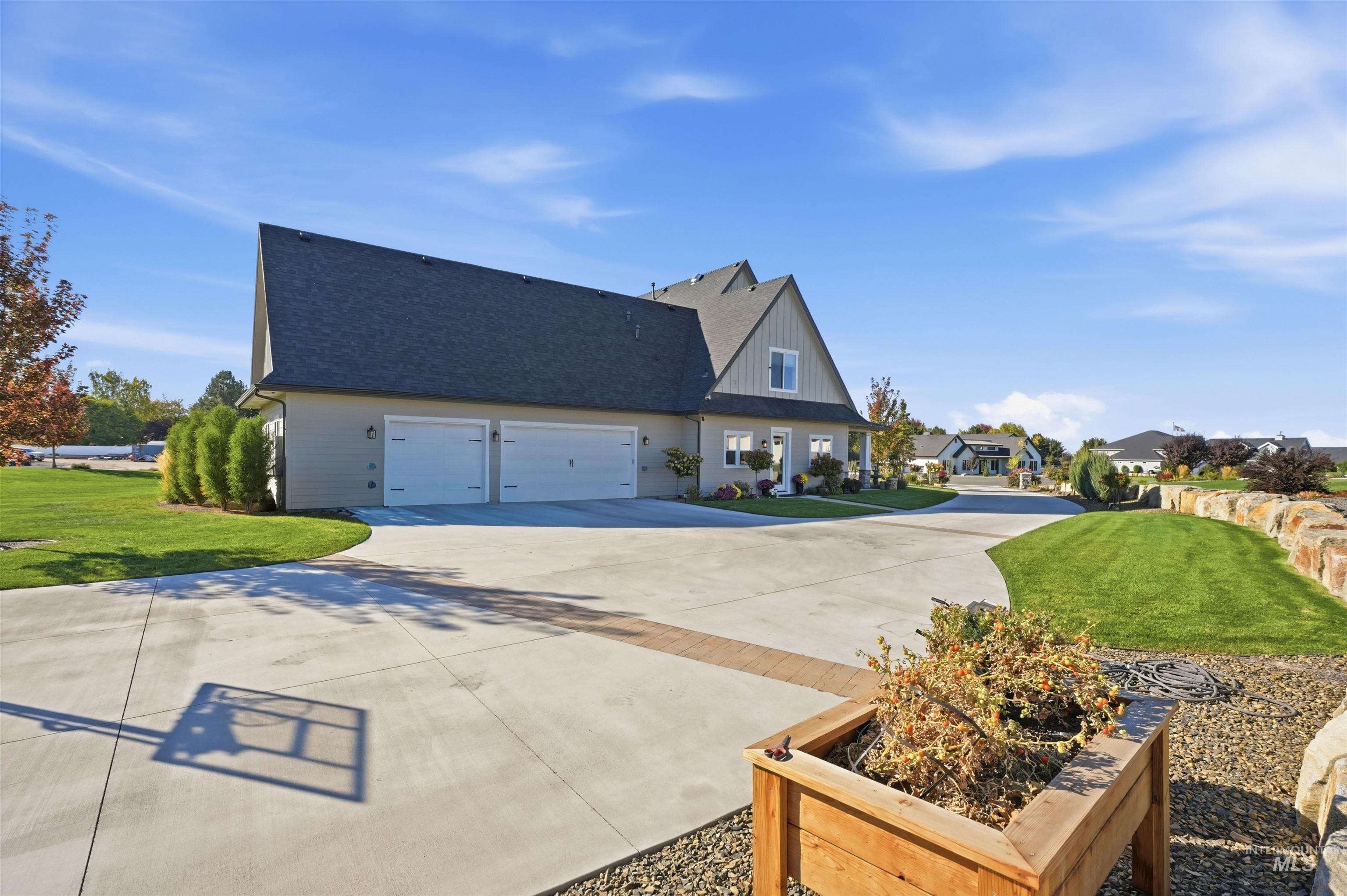 25272 Havard Oak Place, Caldwell, Idaho 83607, 4 Bedrooms, 4 Bathrooms, Residential For Sale, Price $1,550,000,MLS 99003994