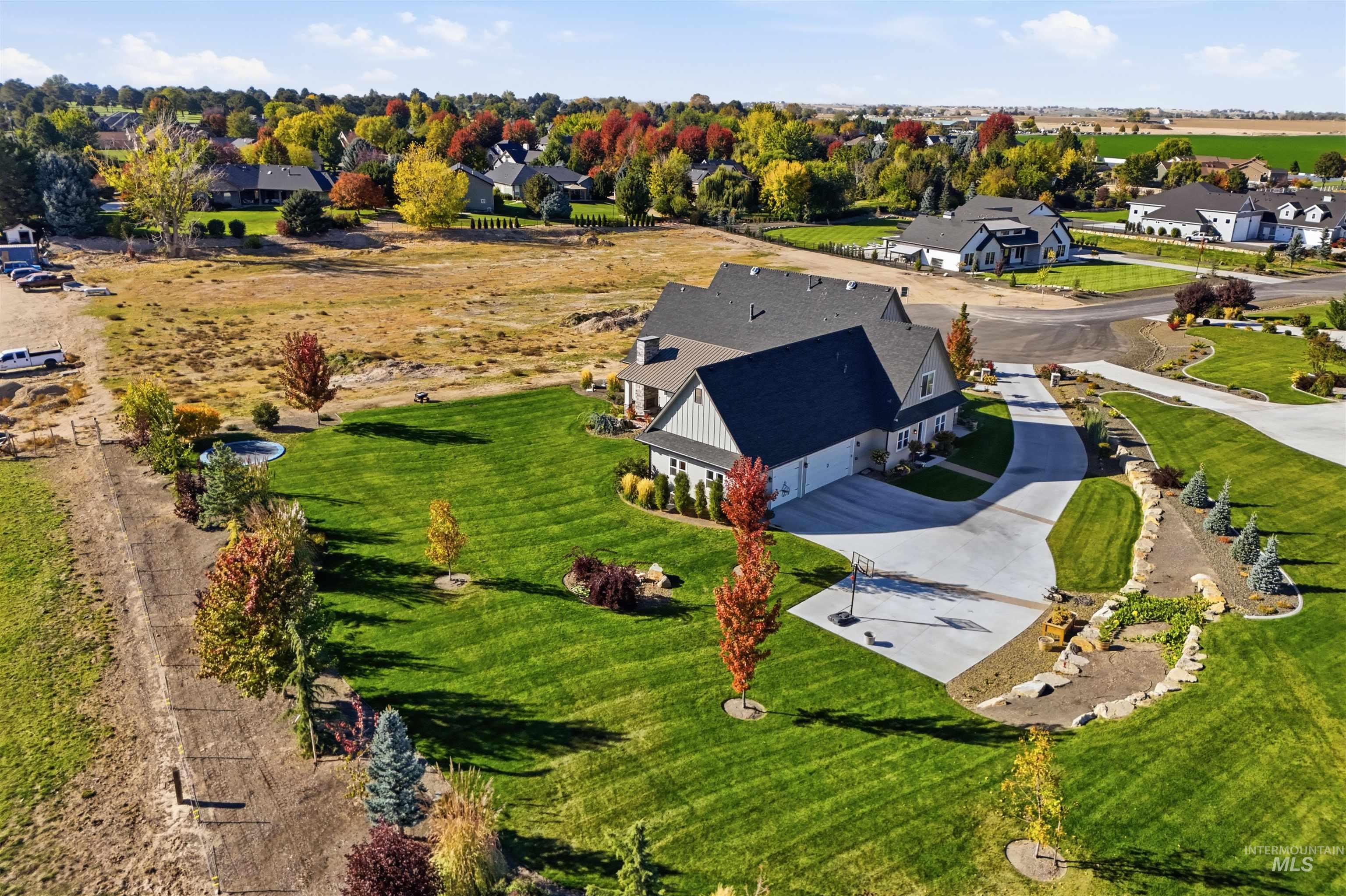 25272 Havard Oak Place, Caldwell, Idaho 83607, 4 Bedrooms, 4 Bathrooms, Residential For Sale, Price $1,550,000,MLS 99003994