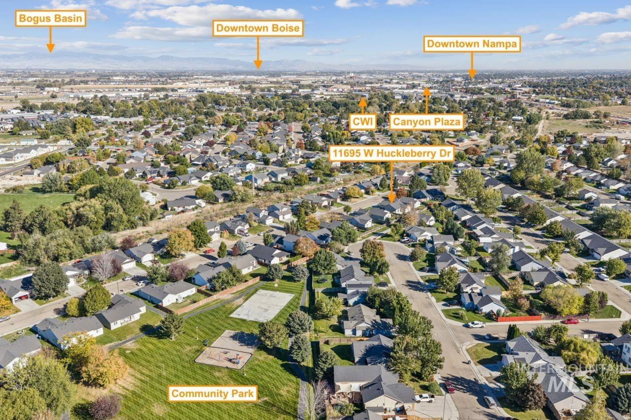 11695 W Huckleberry Dr, Nampa, Idaho 83651, 3 Bedrooms, 2 Bathrooms, Residential For Sale, Price $350,000,MLS 99003996