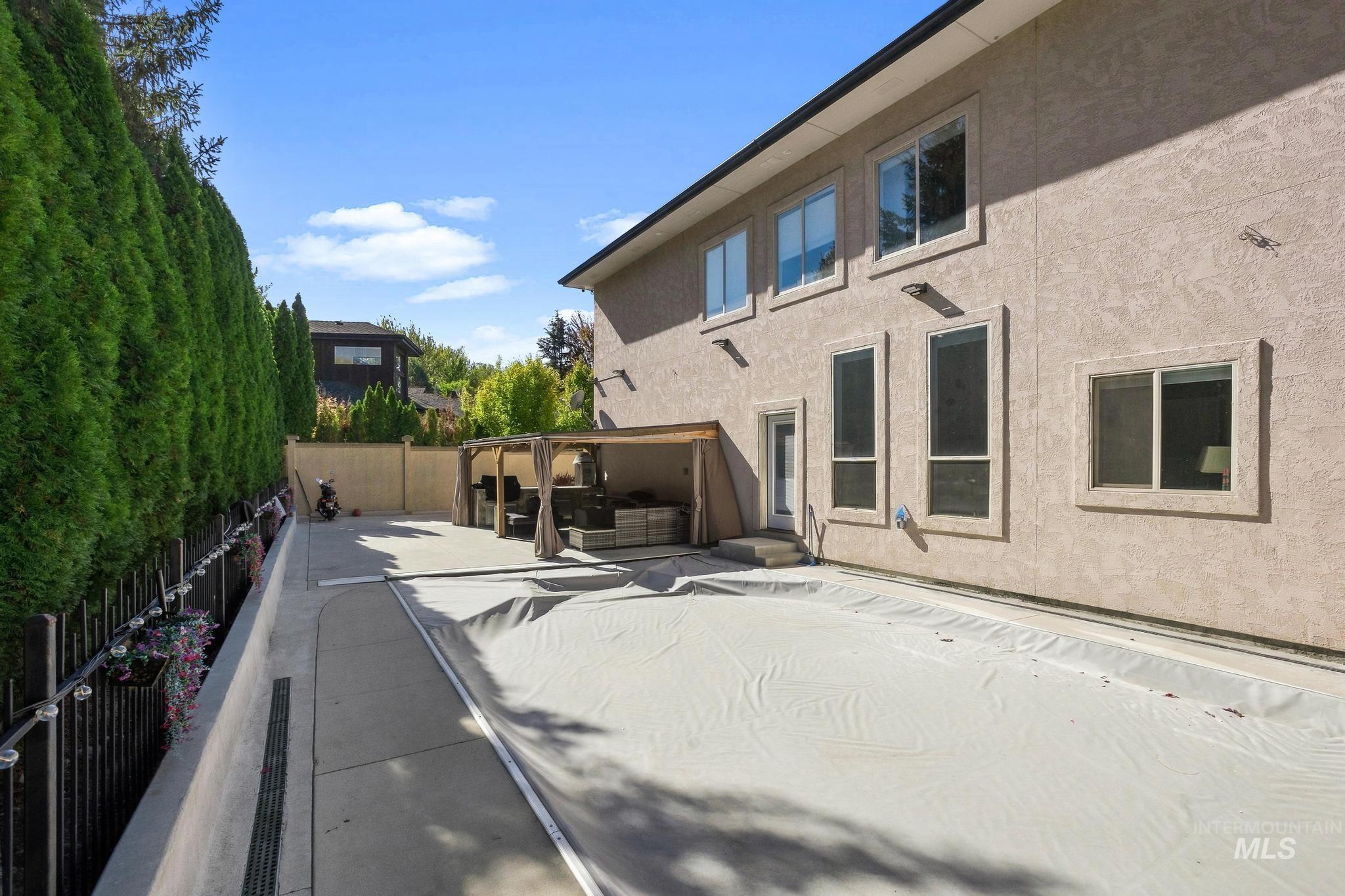1838 S Riverford Pl, Eagle, Idaho 83616, 6 Bedrooms, 5.5 Bathrooms, Residential For Sale, Price $2,200,000,MLS 99003998