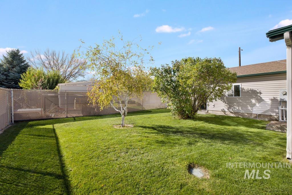 804 Sage Mesa Court, Twin Falls, Idaho 83301, 4 Bedrooms, 2 Bathrooms, Residential For Sale, Price $359,000,MLS 99004000