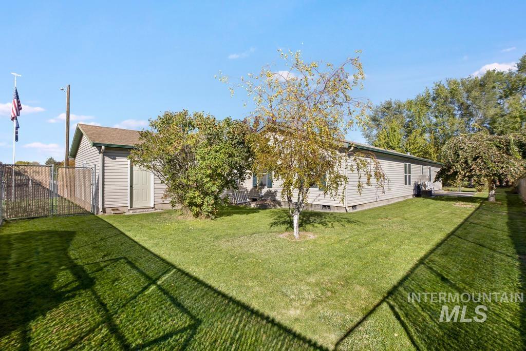 804 Sage Mesa Court, Twin Falls, Idaho 83301, 4 Bedrooms, 2 Bathrooms, Residential For Sale, Price $359,000,MLS 99004000