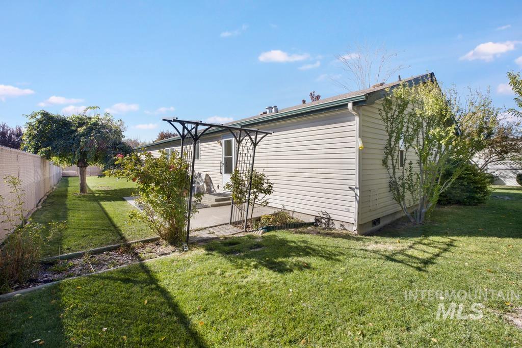 804 Sage Mesa Court, Twin Falls, Idaho 83301, 4 Bedrooms, 2 Bathrooms, Residential For Sale, Price $359,000,MLS 99004000