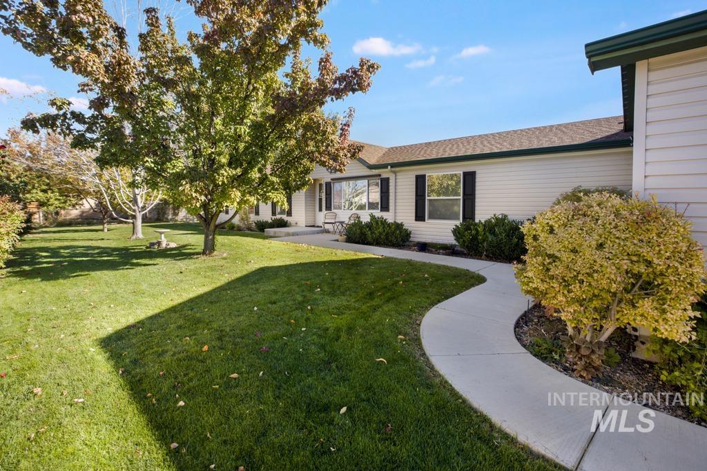 804 Sage Mesa Court, Twin Falls, Idaho 83301, 4 Bedrooms, 2 Bathrooms, Residential For Sale, Price $359,000,MLS 99004000