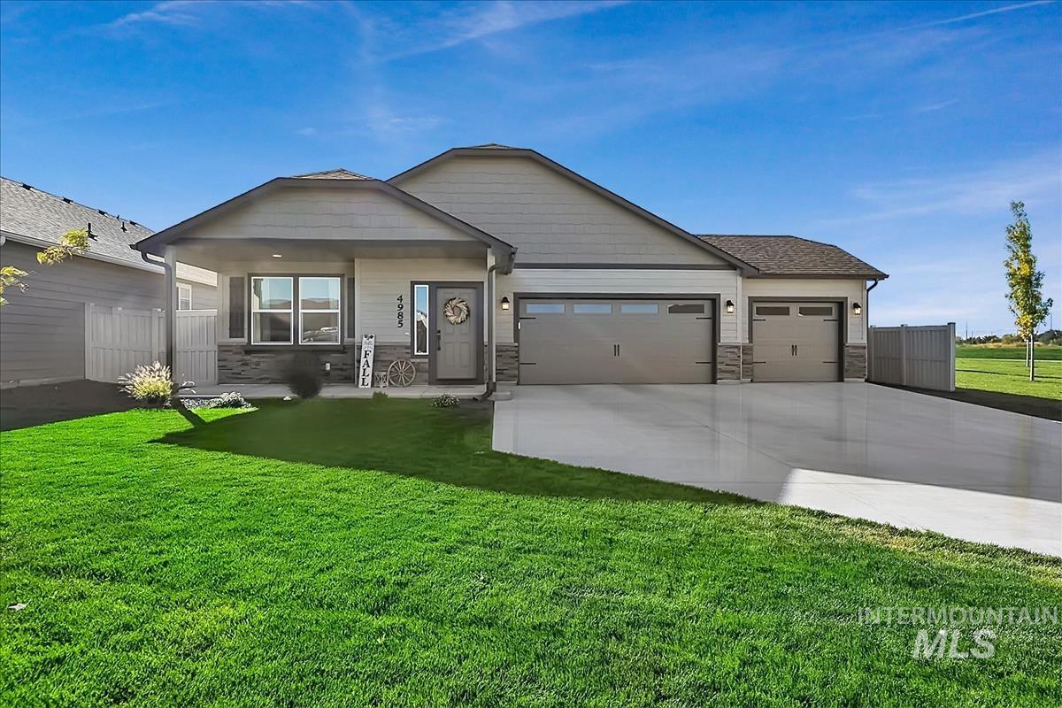 4985 E Buckwheat Dr., Nampa, Idaho 83686, 3 Bedrooms, 2 Bathrooms, Residential For Sale, Price $469,800, 99004002