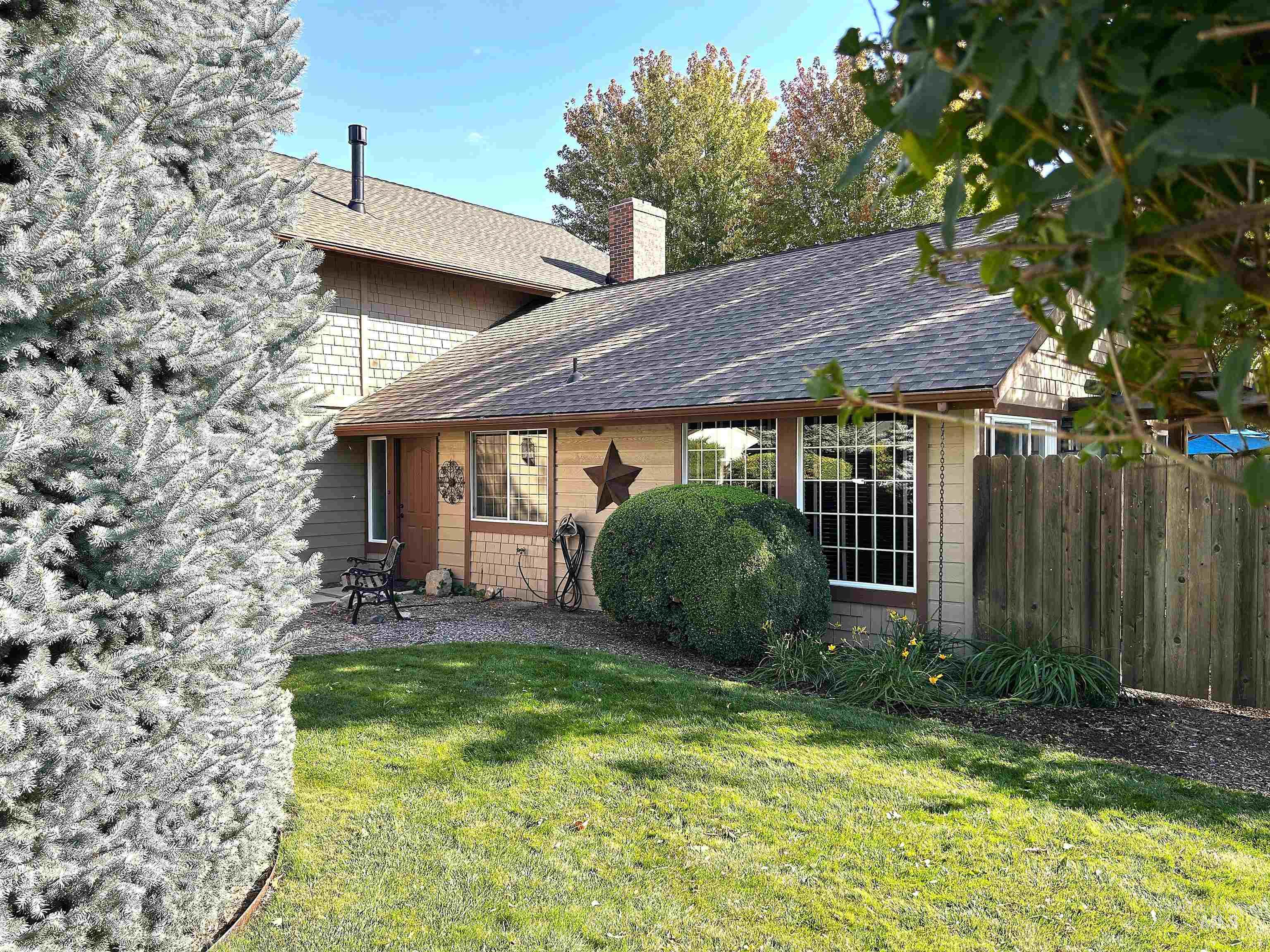 363 E Ranch Drive, Eagle, Idaho 83616, 5 Bedrooms, 2.5 Bathrooms, Residential For Sale, Price $649,000,MLS 99004006
