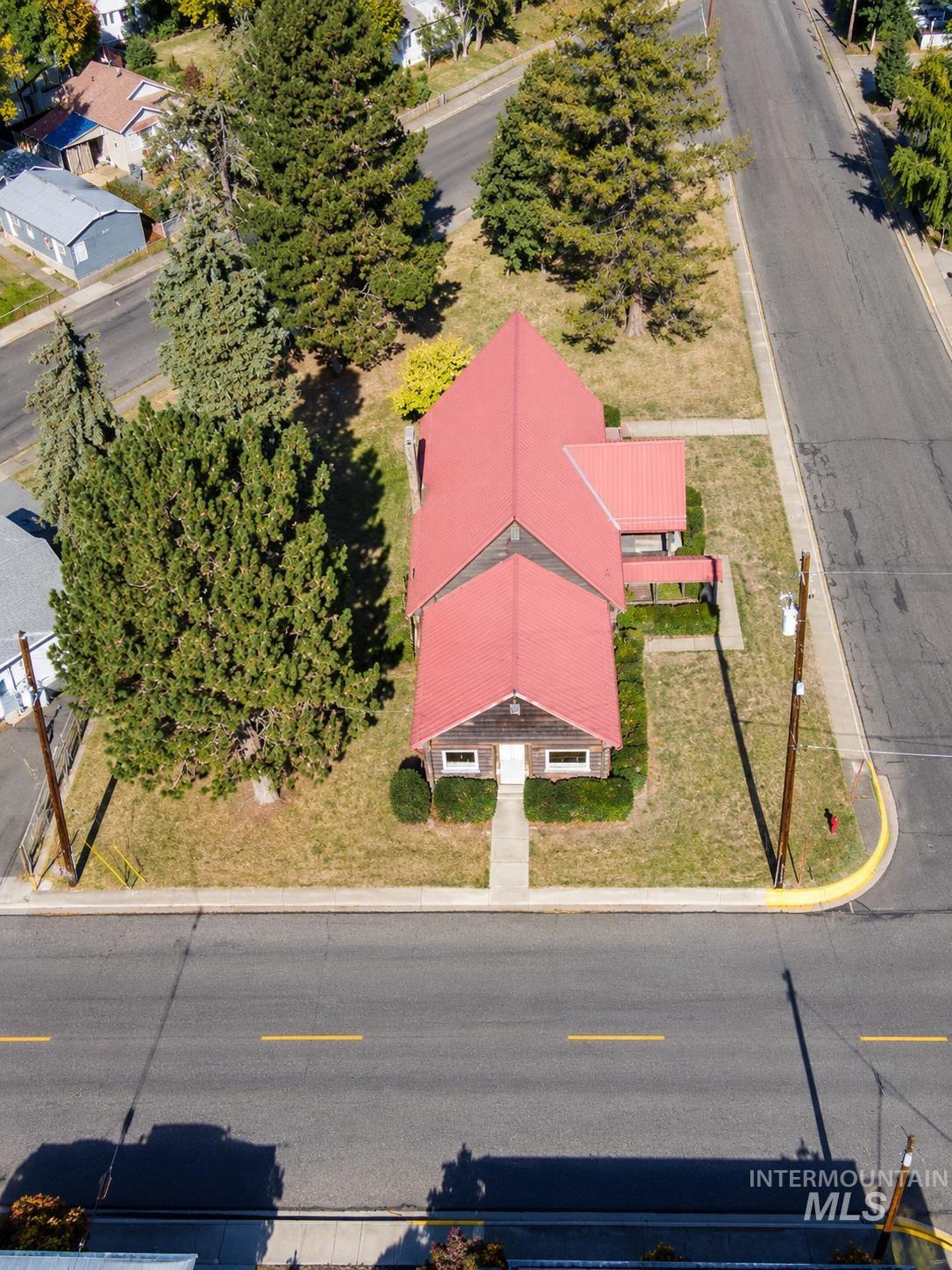 744 7th st., Clarkston, Washington 99403, Business/Commercial For Sale, Price $410,000,MLS 99004009