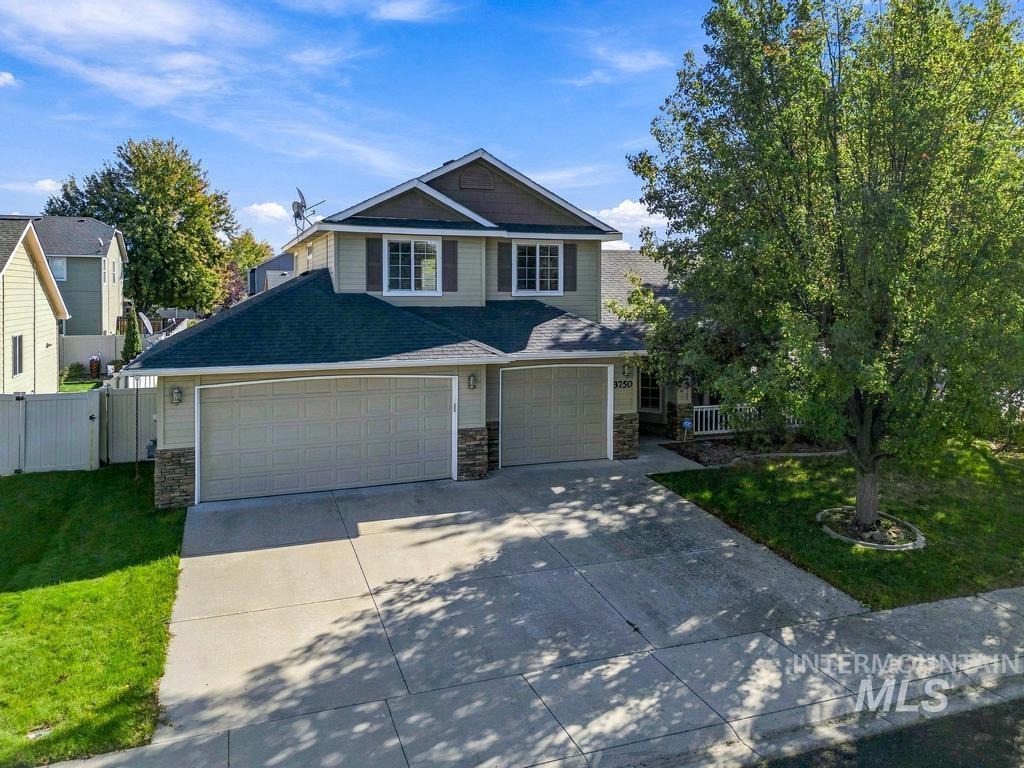 3750 N Rhodes Ave, Meridian, Idaho 83646, 4 Bedrooms, 2.5 Bathrooms, Residential For Sale, Price $525,000, 99004010