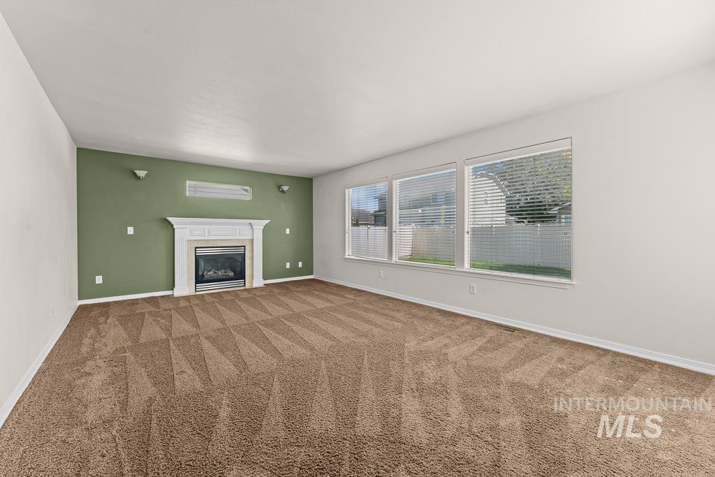 3750 N Rhodes Ave, Meridian, Idaho 83646, 4 Bedrooms, 2.5 Bathrooms, Residential For Sale, Price $525,000, 99004010
