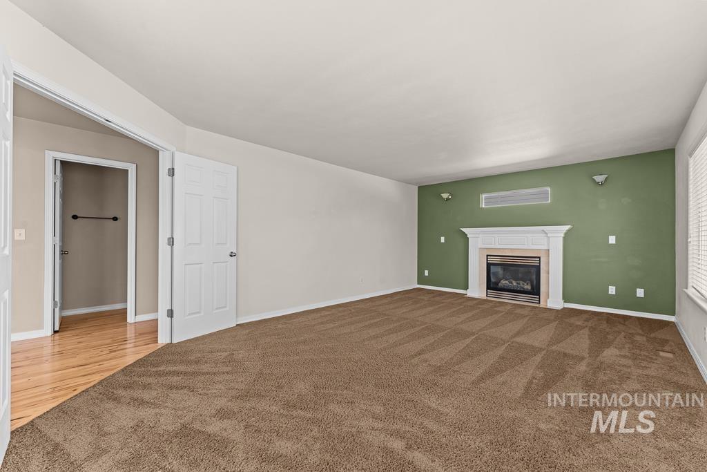3750 N Rhodes Ave, Meridian, Idaho 83646, 4 Bedrooms, 2.5 Bathrooms, Residential For Sale, Price $525,000, 99004010