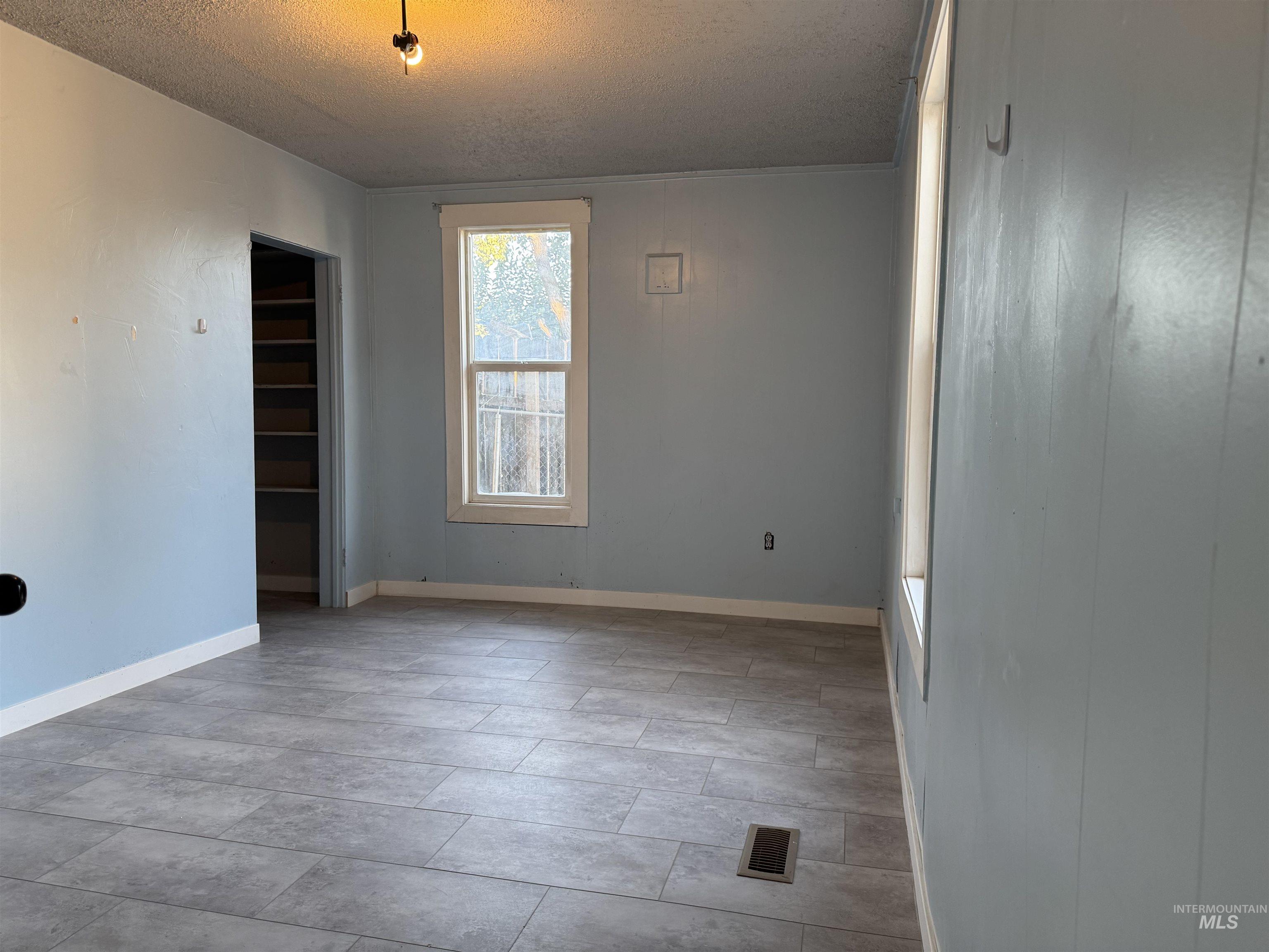 861 8th Avenue North, Payette, Idaho 83661, 3 Bedrooms, 1 Bathroom, Residential For Sale, Price $269,900, 99004013