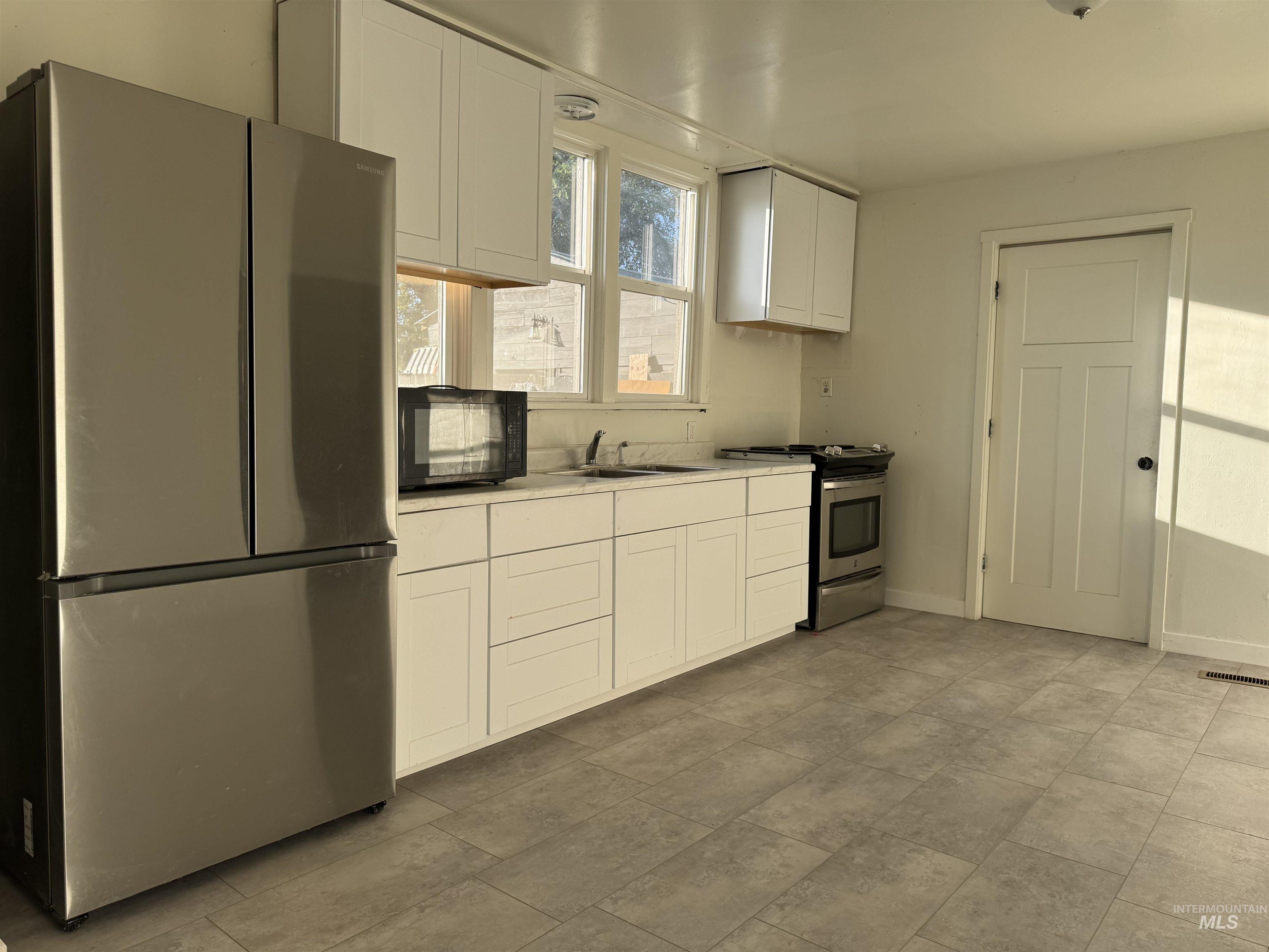 861 8th Avenue North, Payette, Idaho 83661, 3 Bedrooms, 1 Bathroom, Residential For Sale, Price $269,900, 99004013