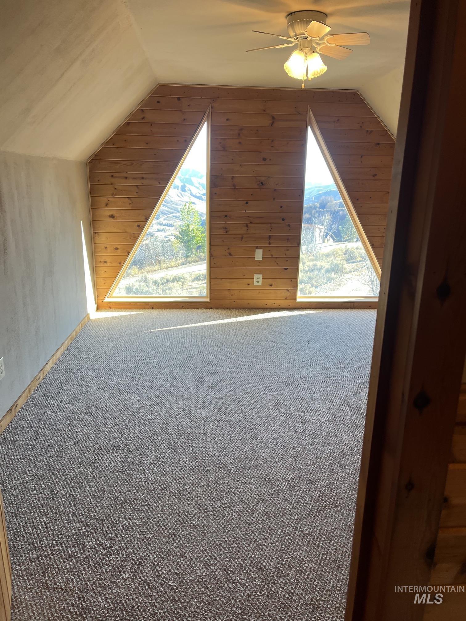 225 Evergreen Dr., Boise, Idaho 83716, 2 Bedrooms, 1.5 Bathrooms, Residential For Sale, Price $489,900, 99004014