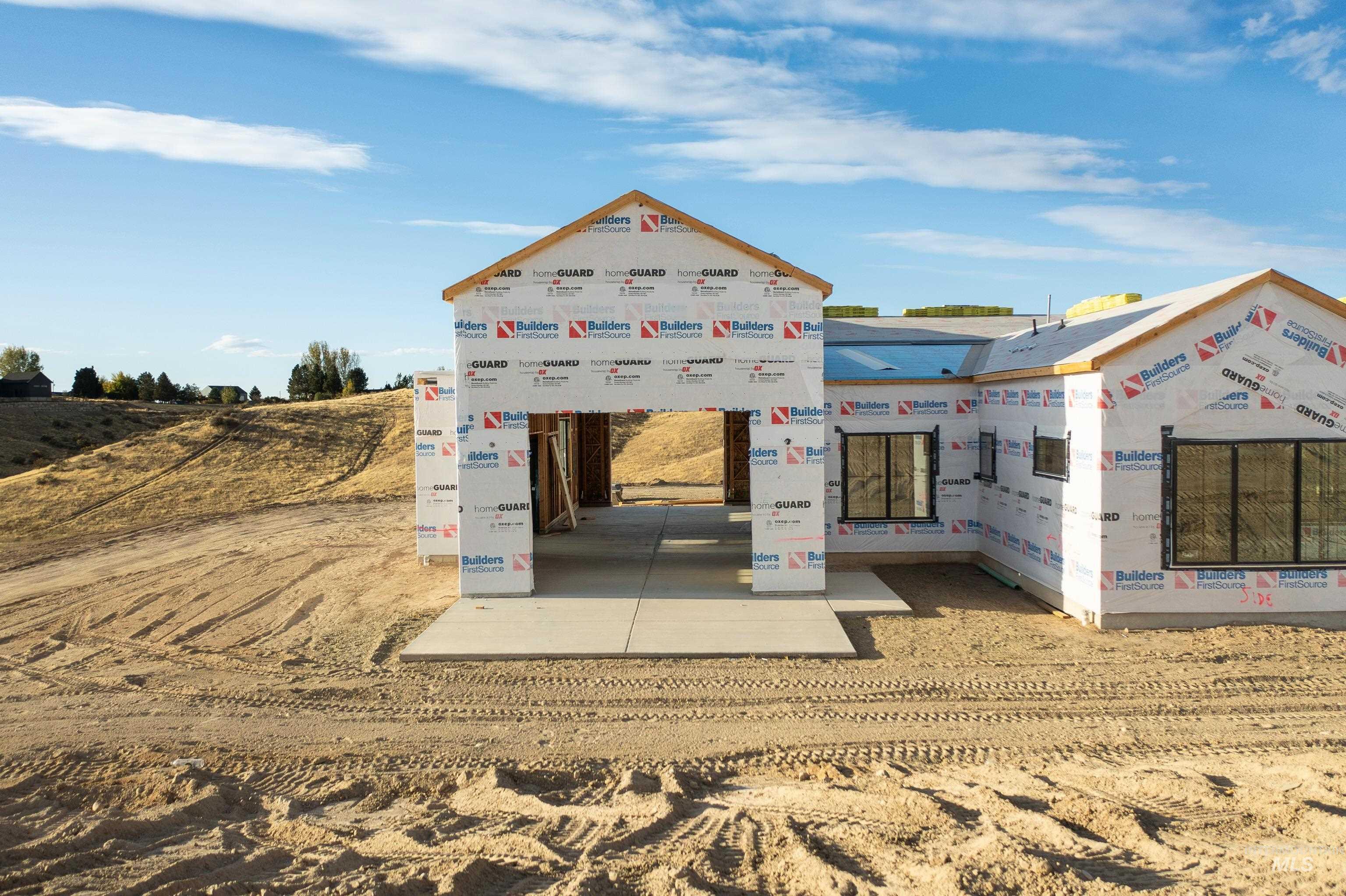 8134 Quail Hollow Dr, Middleton, Idaho 83644, 4 Bedrooms, 4.5 Bathrooms, Residential For Sale, Price $2,200,000, 99004017
