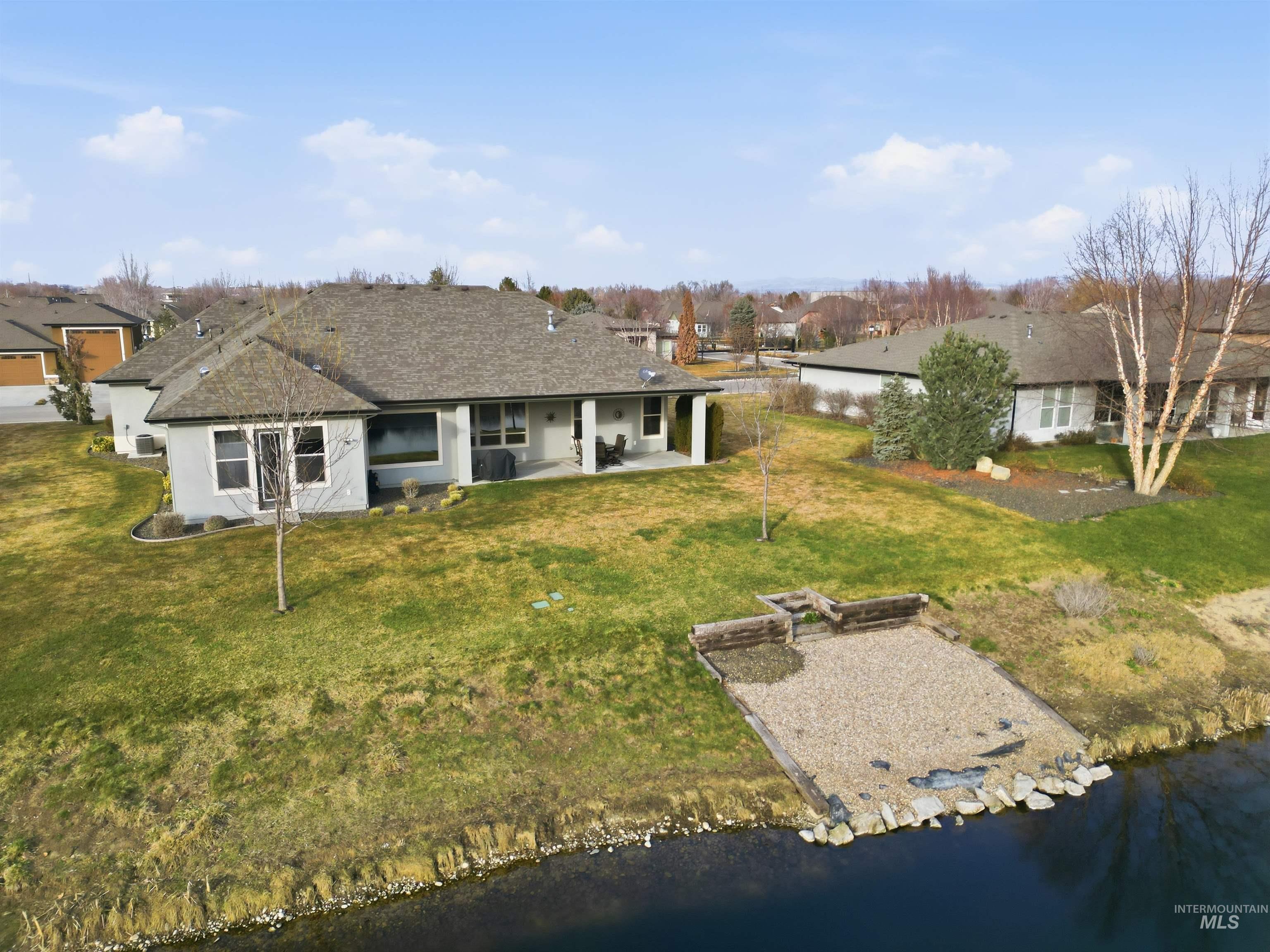 11887 W Pinewood River Lane, Star, Idaho 83669, 4 Bedrooms, 2.5 Bathrooms, Residential For Sale, Price $995,000,MLS 99004027