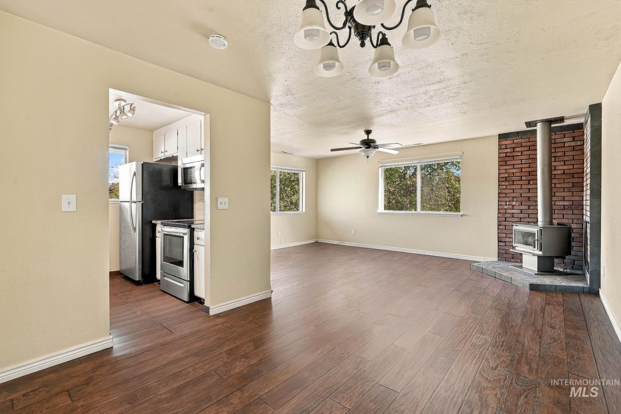 1173 S Hilton St., Boise, Idaho 83705, 2 Bedrooms, 1 Bathroom, Residential For Sale, Price $279,000,MLS 99004032