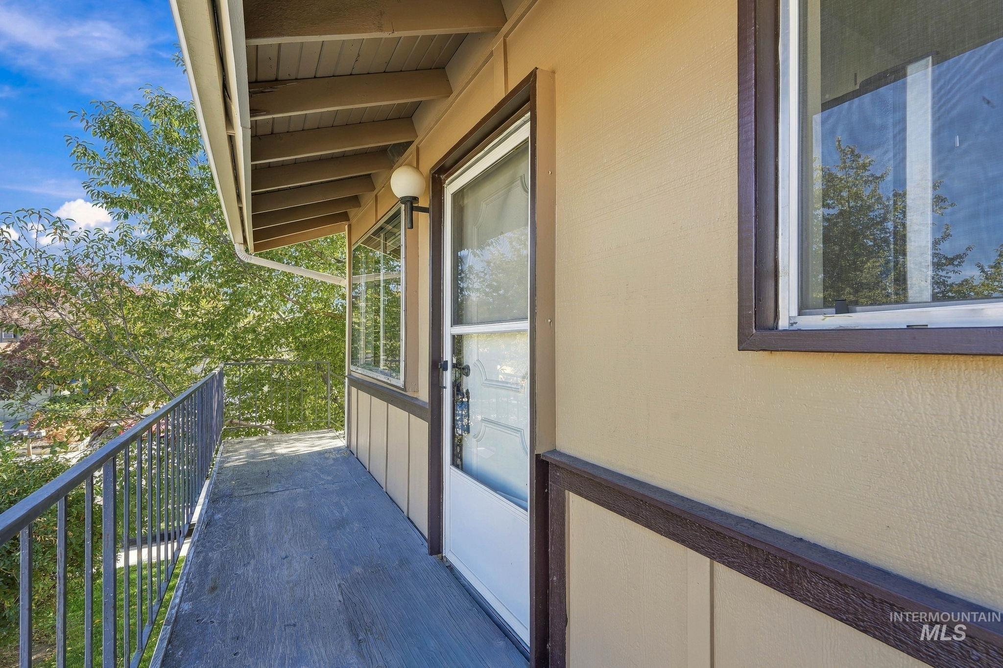 1173 S Hilton St., Boise, Idaho 83705, 2 Bedrooms, 1 Bathroom, Residential For Sale, Price $279,000,MLS 99004032