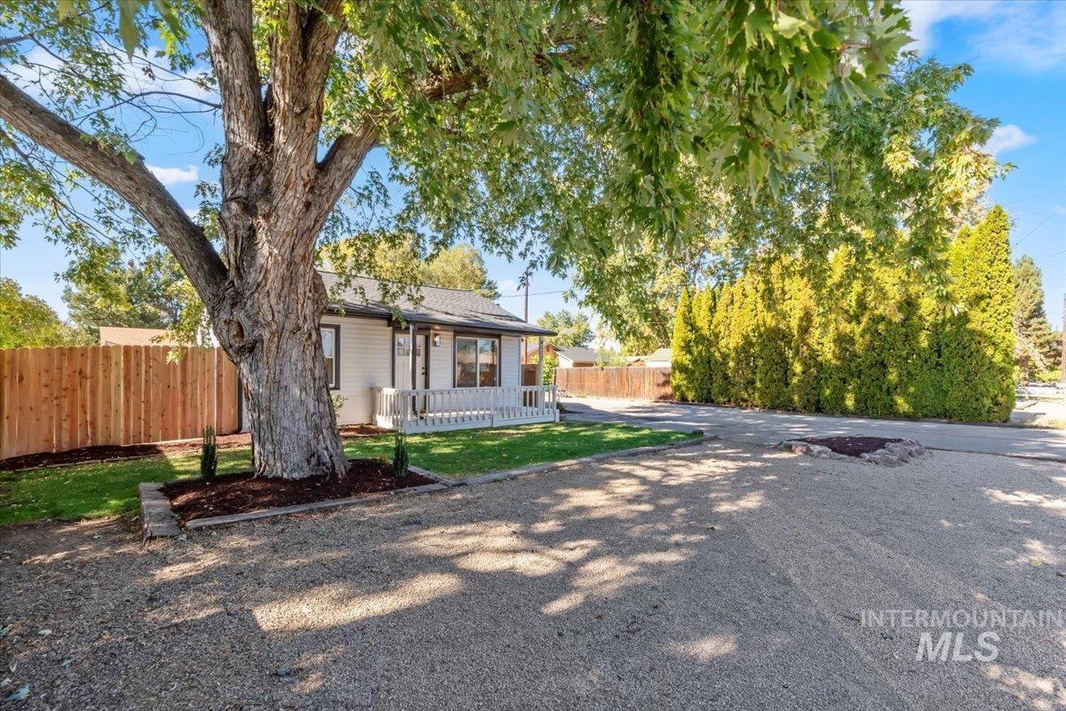 4111 N Christine St., Boise, Idaho 83704, 3 Bedrooms, 1 Bathroom, Residential For Sale, Price $357,500,MLS 99004033