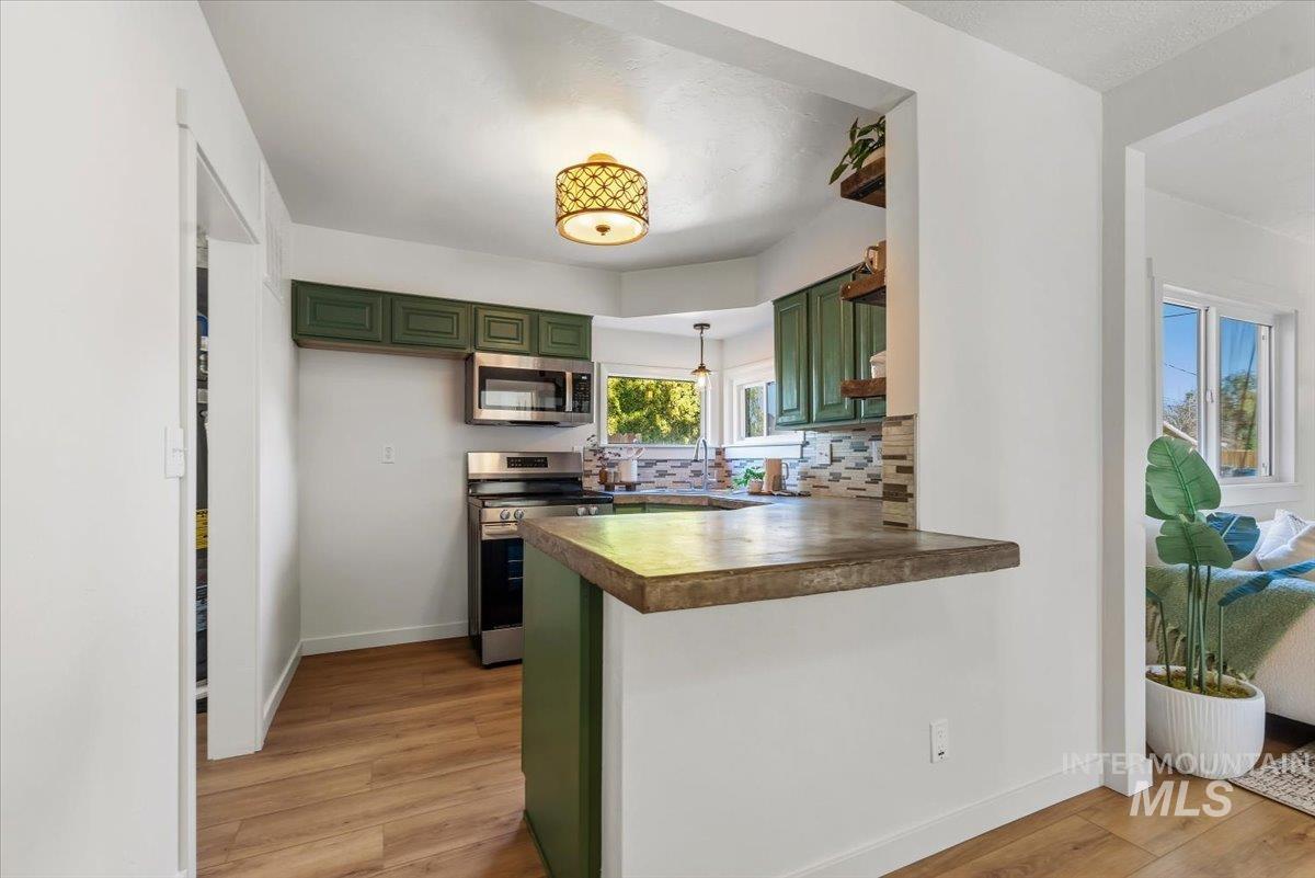 4111 N Christine St., Boise, Idaho 83704, 3 Bedrooms, 1 Bathroom, Residential For Sale, Price $357,500,MLS 99004033