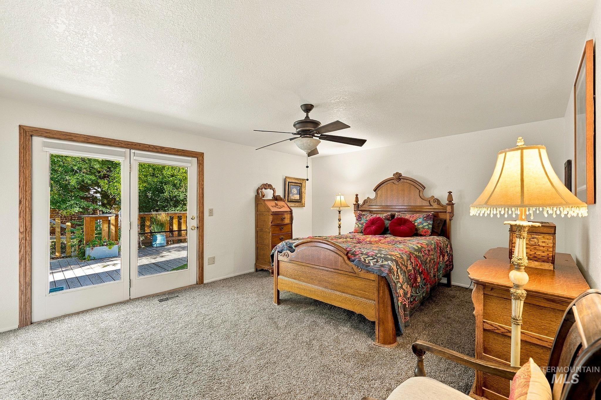 1015 N Maple Grove Rd, Boise, Idaho 83704, 3 Bedrooms, 2 Bathrooms, Residential For Sale, Price $630,000, 99004034
