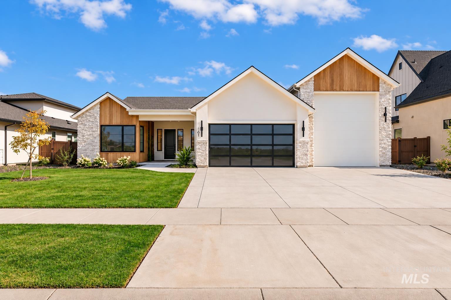 846 N Creekwater Ave, Eagle, Idaho 83616, 3 Bedrooms, 3 Bathrooms, Residential For Sale, Price $1,195,000,MLS 99004037