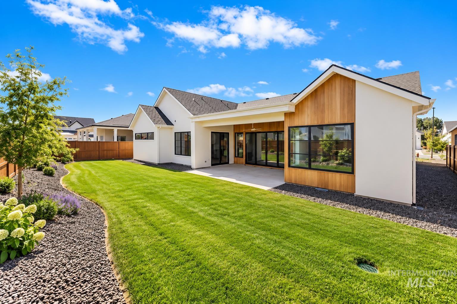 846 N Creekwater Ave, Eagle, Idaho 83616, 3 Bedrooms, 3 Bathrooms, Residential For Sale, Price $1,195,000,MLS 99004037