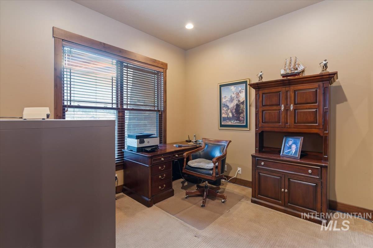 28 Southfork Ln, Garden Valley, Idaho 83622, 4 Bedrooms, 2.5 Bathrooms, Residential For Sale, Price $1,175,000,MLS 99004038