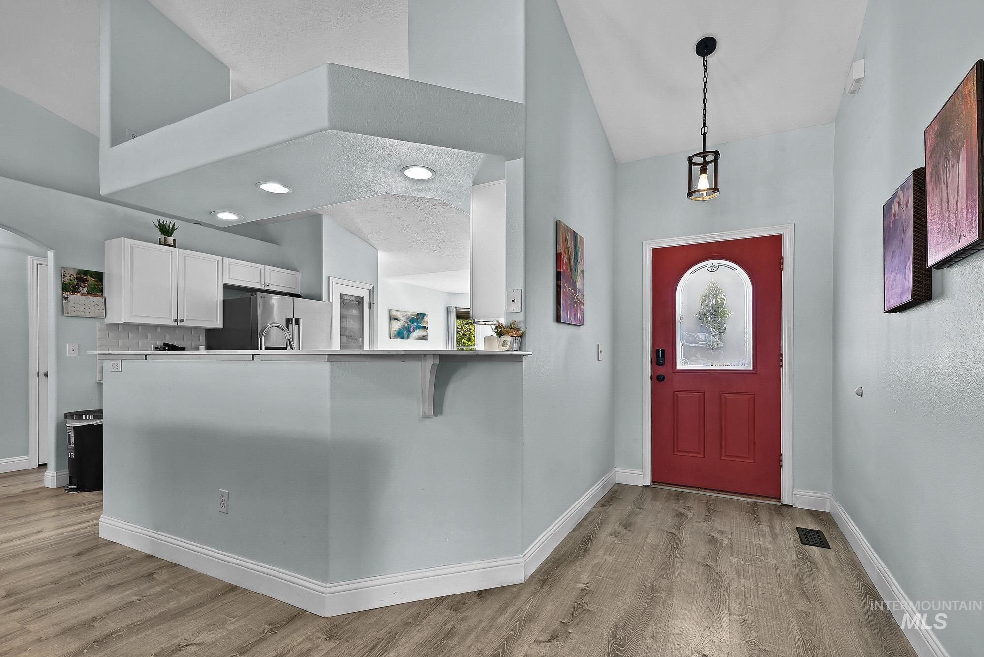 5865 S Cello Place, Boise, Idaho 83709, 3 Bedrooms, 2 Bathrooms, Residential For Sale, Price $589,000,MLS 99004039