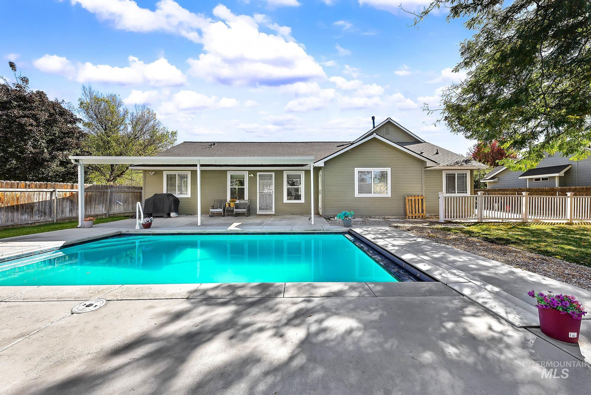 5865 S Cello Place, Boise, Idaho 83709, 3 Bedrooms, 2 Bathrooms, Residential For Sale, Price $589,000,MLS 99004039