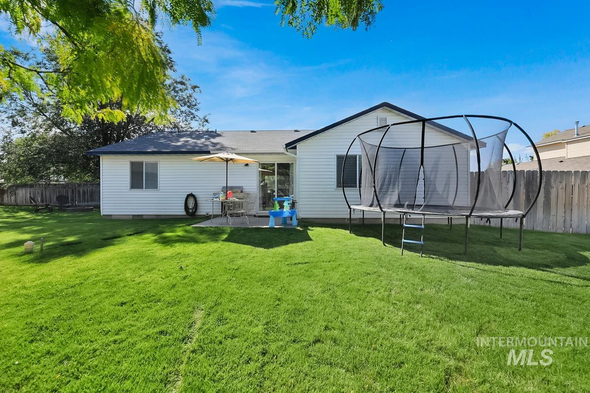 3700 E Downs Ave., Nampa, Idaho 83686, 3 Bedrooms, 2 Bathrooms, Residential For Sale, Price $374,000, 99004042