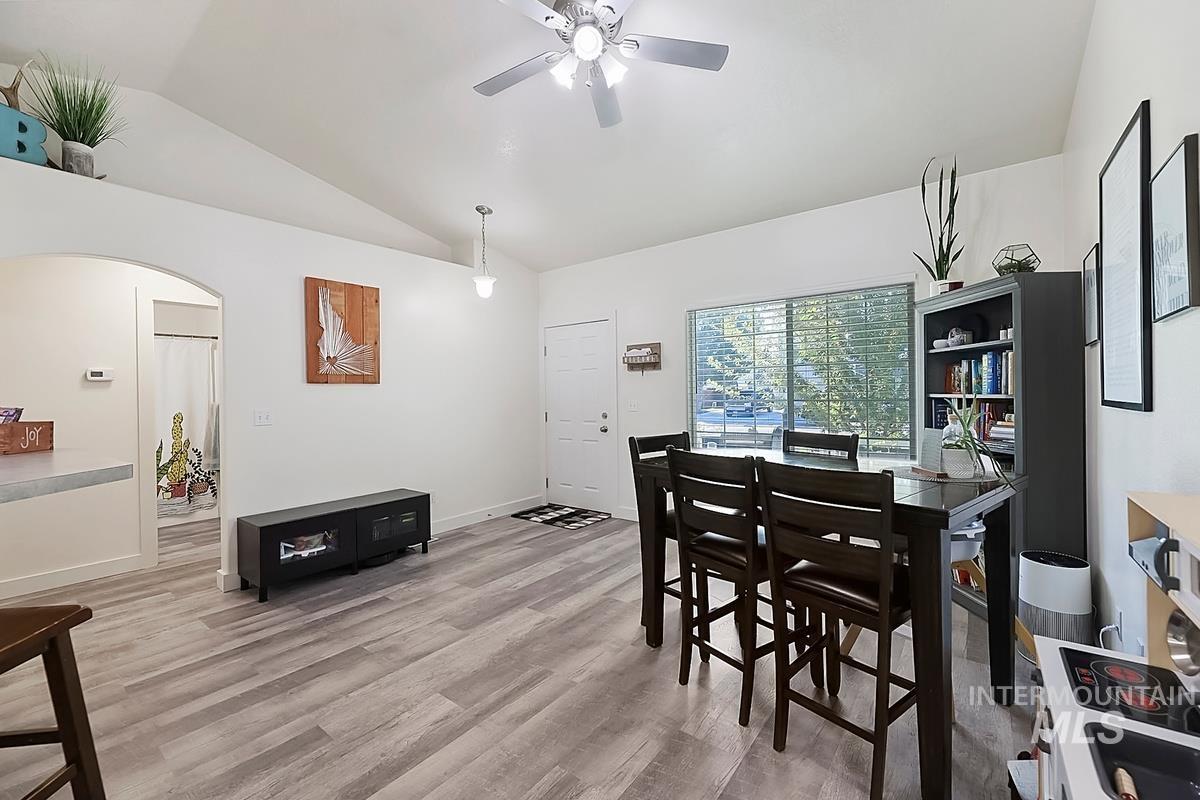 3700 E Downs Ave., Nampa, Idaho 83686, 3 Bedrooms, 2 Bathrooms, Residential For Sale, Price $374,000, 99004042