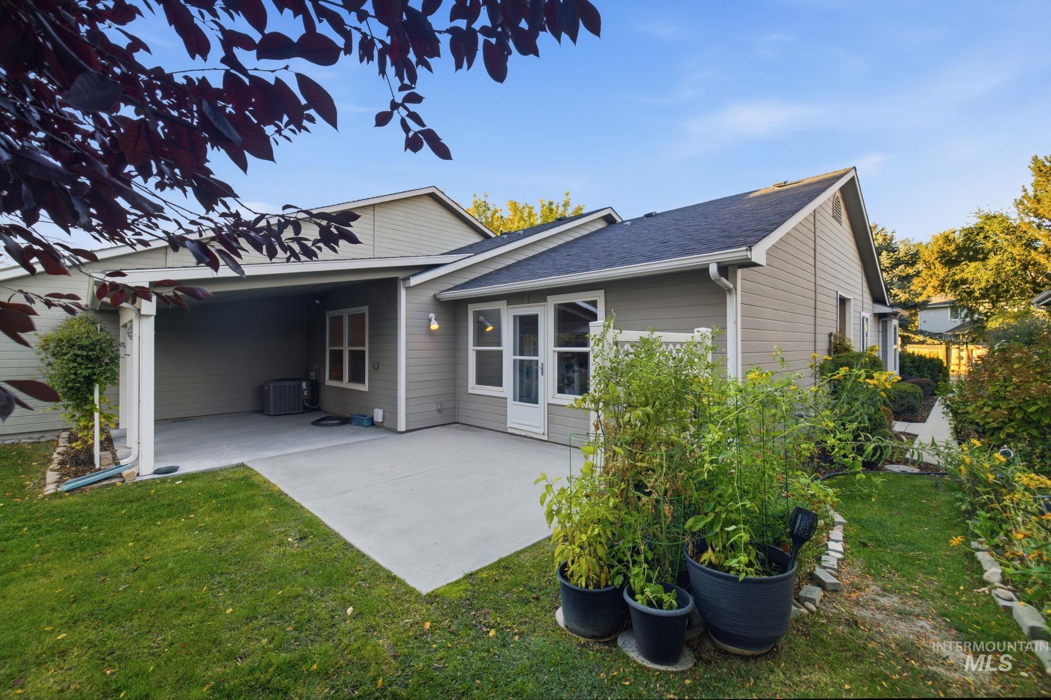 1451 E Silverton Ln., Boise, Idaho 83706, 2 Bedrooms, 2 Bathrooms, Residential For Sale, Price $400,000,MLS 99004043