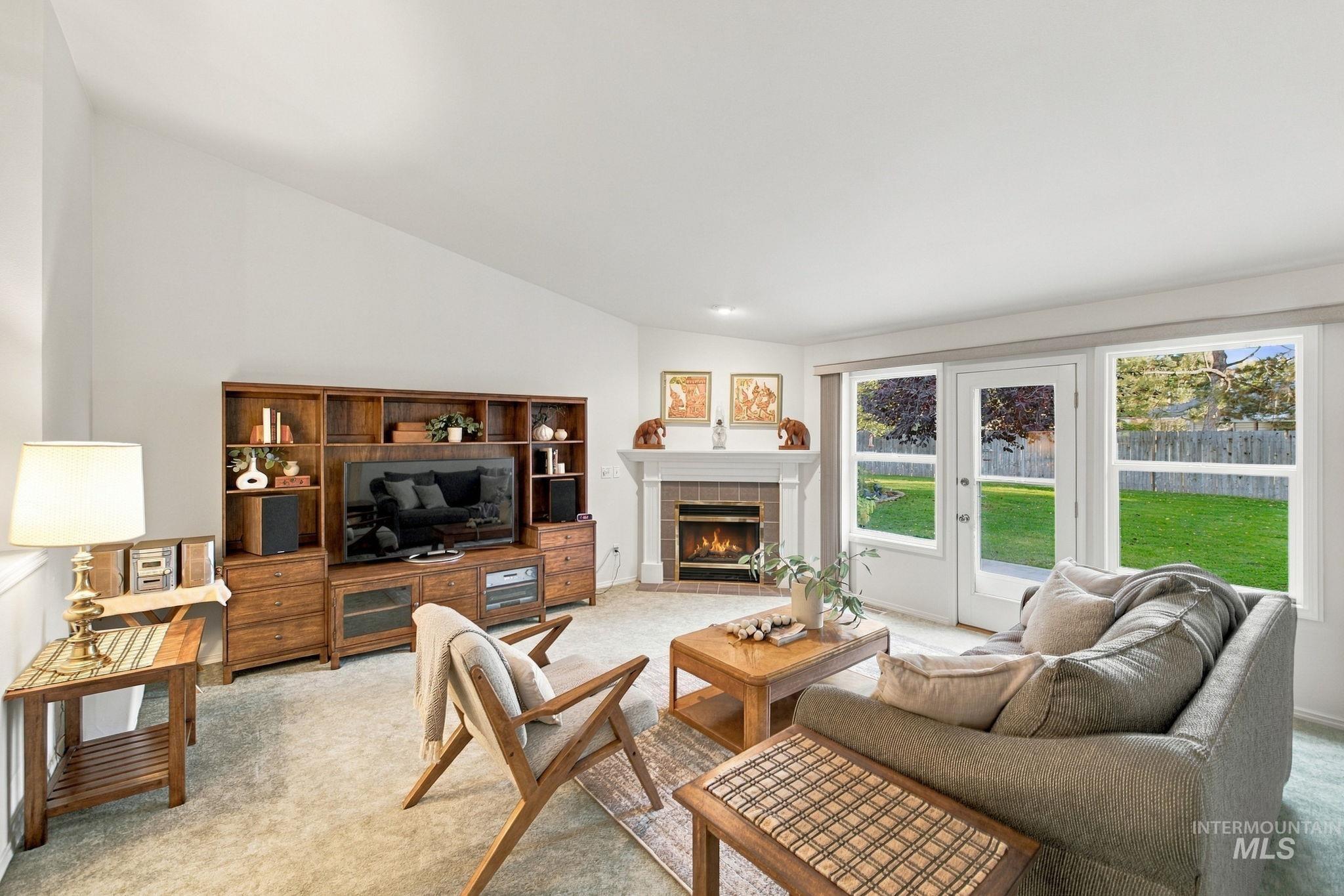 1451 E Silverton Ln., Boise, Idaho 83706, 2 Bedrooms, 2 Bathrooms, Residential For Sale, Price $400,000,MLS 99004043
