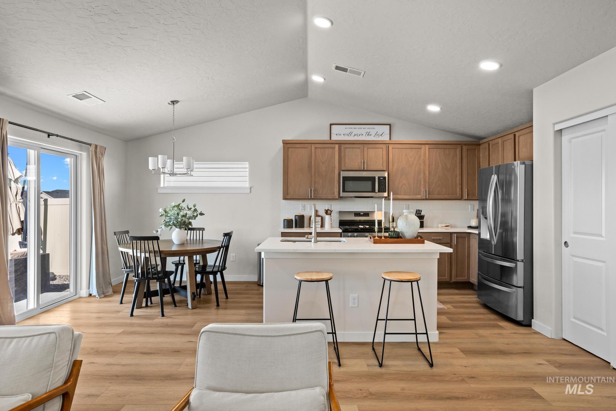 1047 N Rockdale Way, Kuna, Idaho 83634, 3 Bedrooms, 2 Bathrooms, Residential For Sale, Price $415,000,MLS 99004044