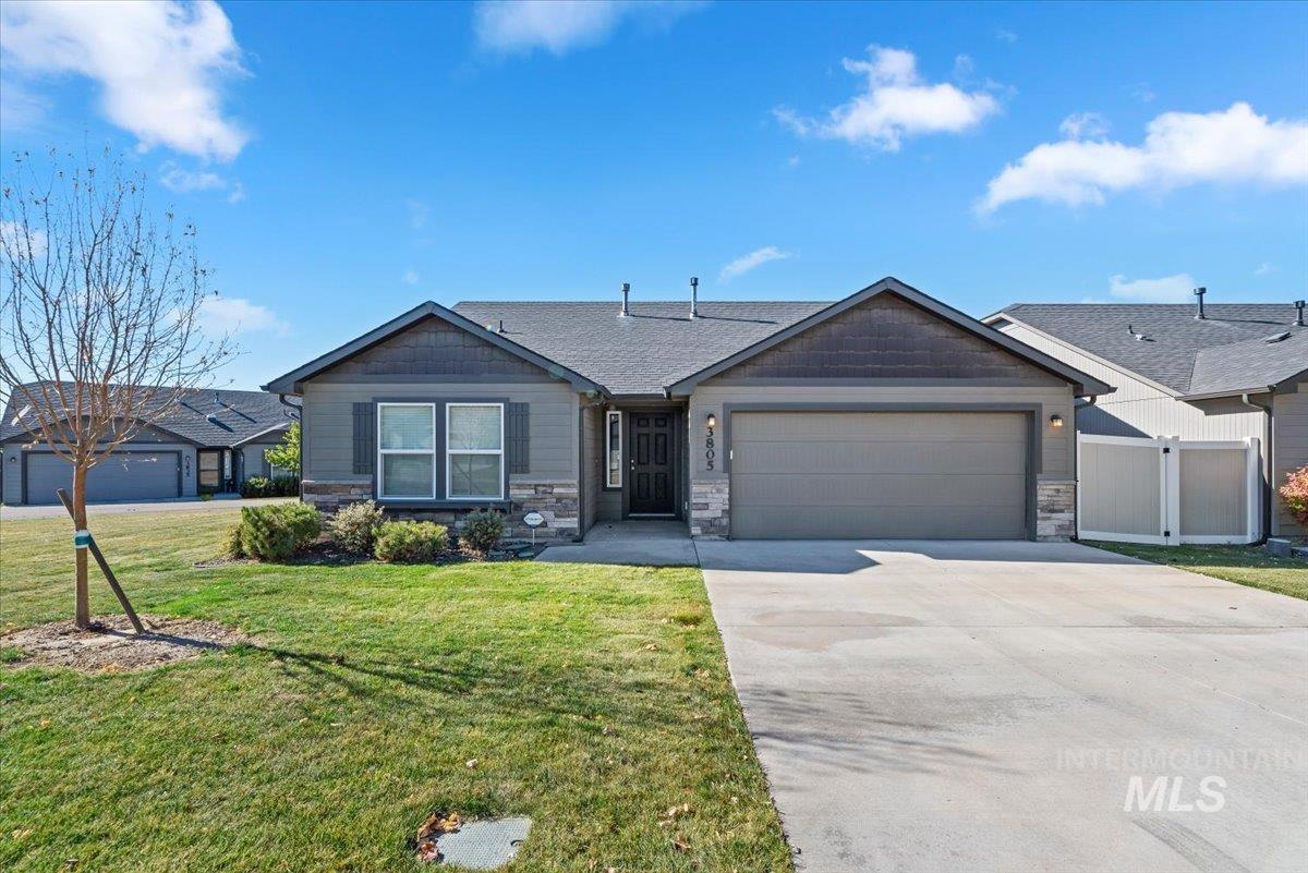 3805 S Windy Ridge Dr, Nampa, Idaho 83686, 3 Bedrooms, 2 Bathrooms, Residential For Sale, Price $395,000,MLS 99004048