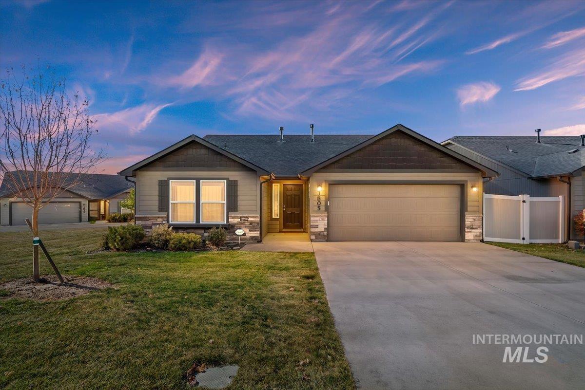 3805 S Windy Ridge Dr, Nampa, Idaho 83686, 3 Bedrooms, 2 Bathrooms, Residential For Sale, Price $395,000,MLS 99004048
