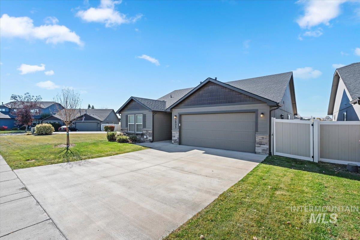 3805 S Windy Ridge Dr, Nampa, Idaho 83686, 3 Bedrooms, 2 Bathrooms, Residential For Sale, Price $395,000,MLS 99004048
