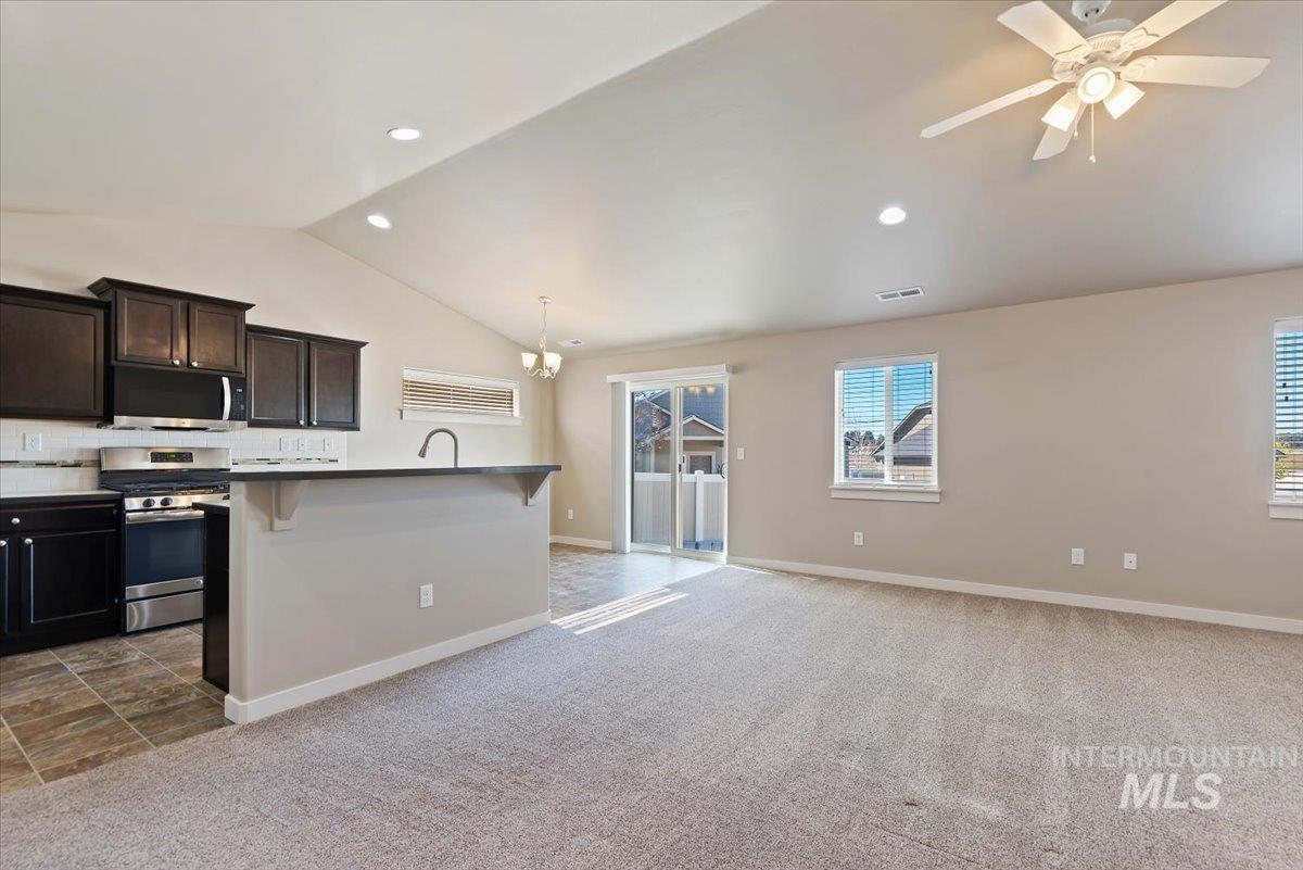 3805 S Windy Ridge Dr, Nampa, Idaho 83686, 3 Bedrooms, 2 Bathrooms, Residential For Sale, Price $395,000,MLS 99004048