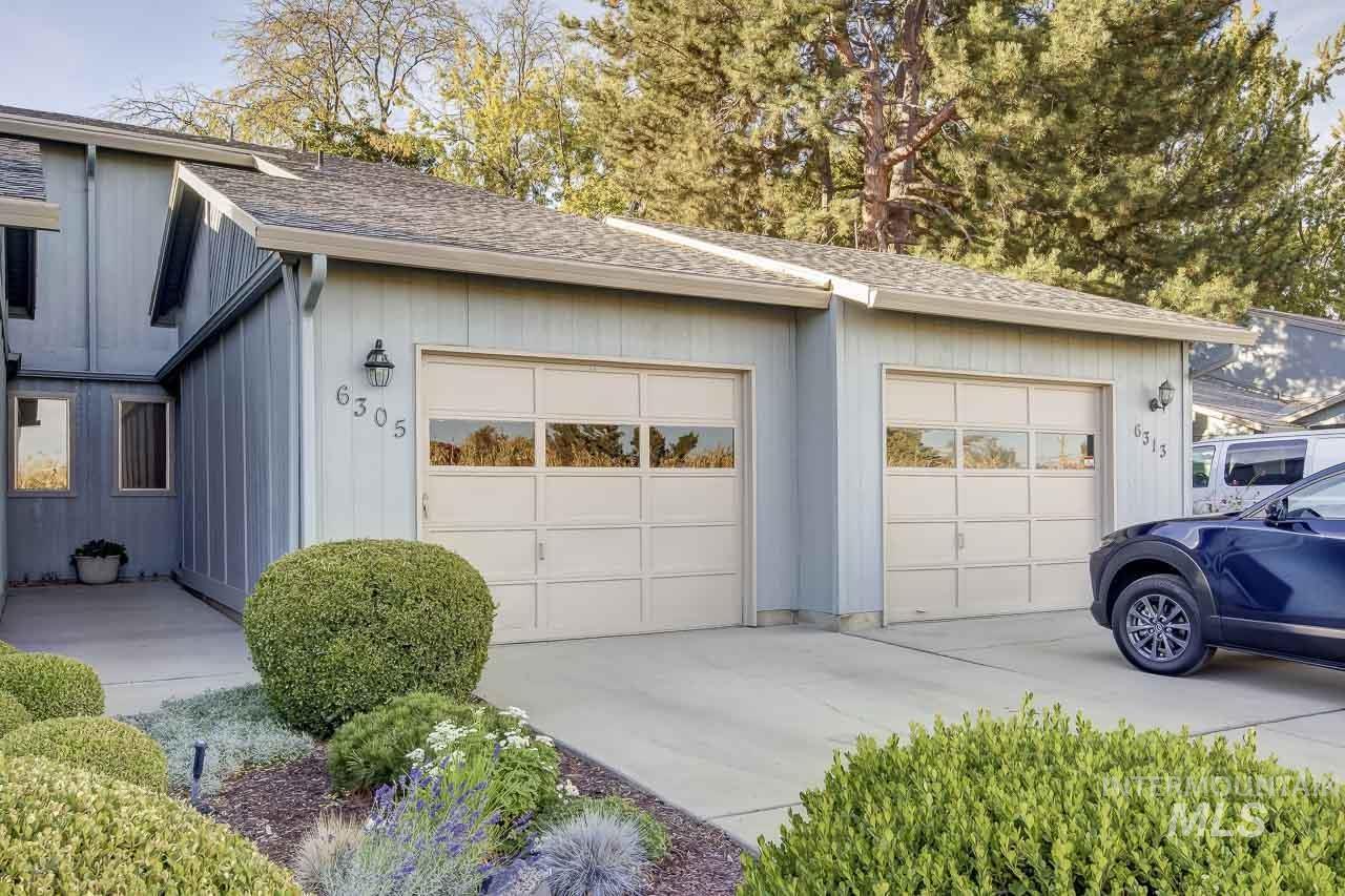 6305 W Morris Hill Rd, Boise, Idaho 83704, 2 Bedrooms, 1.5 Bathrooms, Residential For Sale, Price $299,900,MLS 99004053