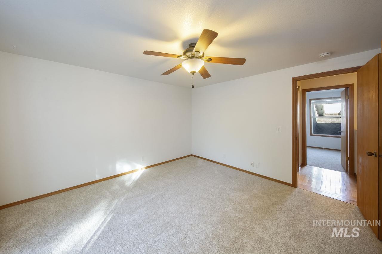 6305 W Morris Hill Rd, Boise, Idaho 83704, 2 Bedrooms, 1.5 Bathrooms, Residential For Sale, Price $299,900,MLS 99004053