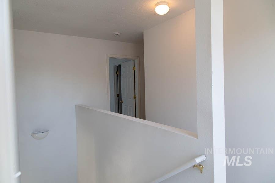 9707 Portola Dr, Boise, Idaho 83709, 4 Bedrooms, 2.5 Bathrooms, Residential For Sale, Price $450,000,MLS 99004058